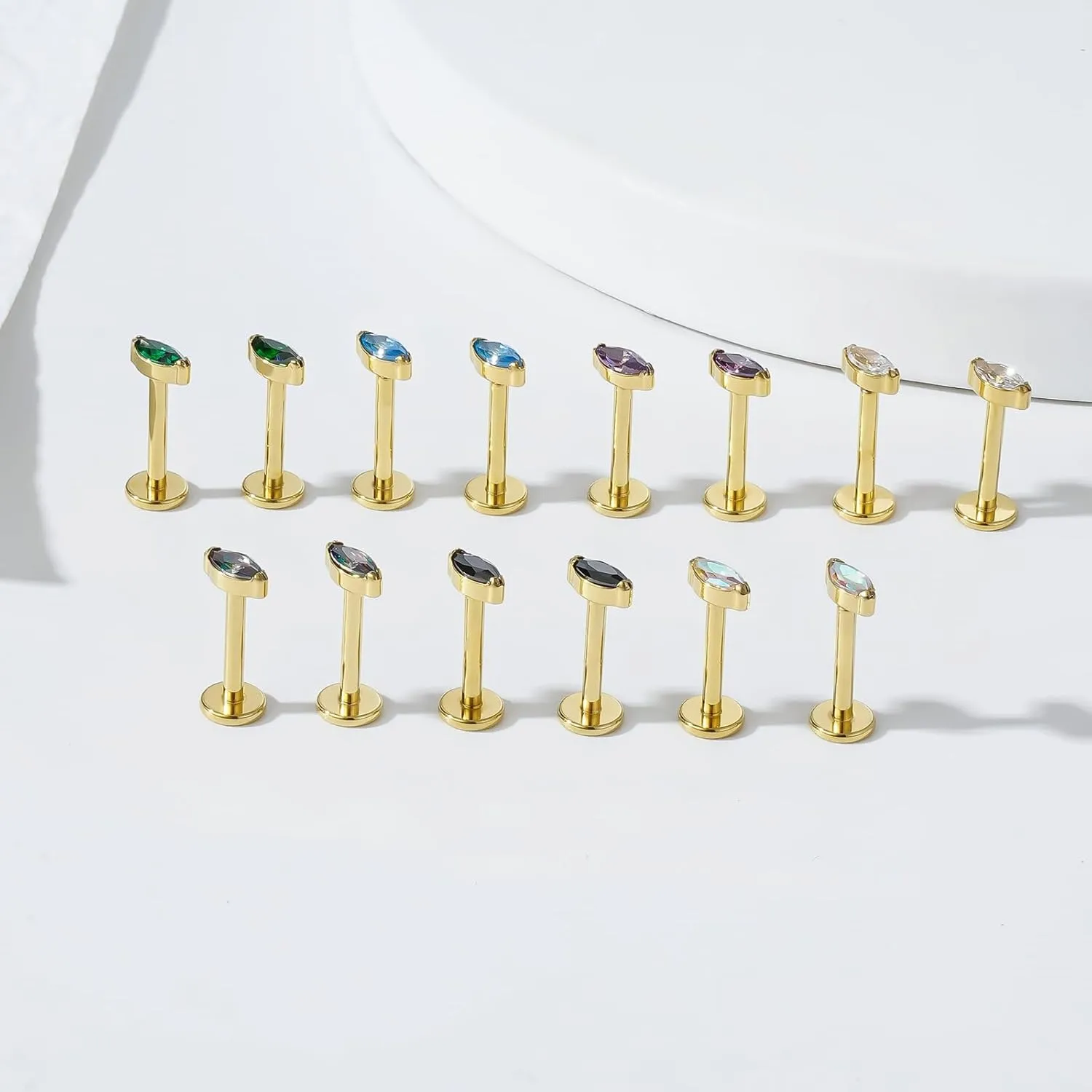 1 pair 16G G23 Titanium Threadless Labret Studs Push-in CZ Labret Lip Cluster Tragus Helix Conch Lobe Rook Cartilage Push Back Sleeper Earring Piercing Jewelry for Men Women