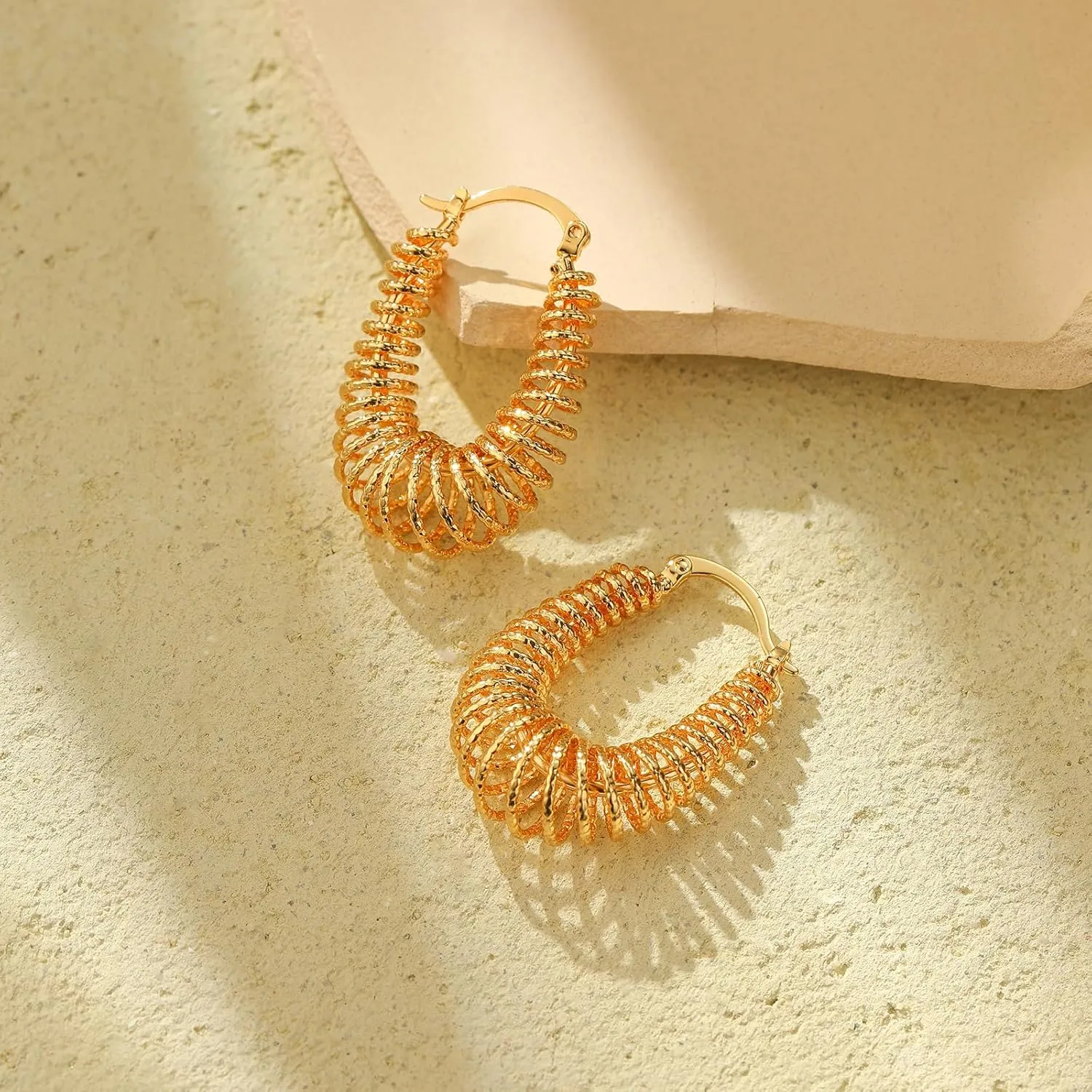 18K Gold Plated Chunky Hoops Earring Women Hoop Earrings Lightweight Daily Jewelry