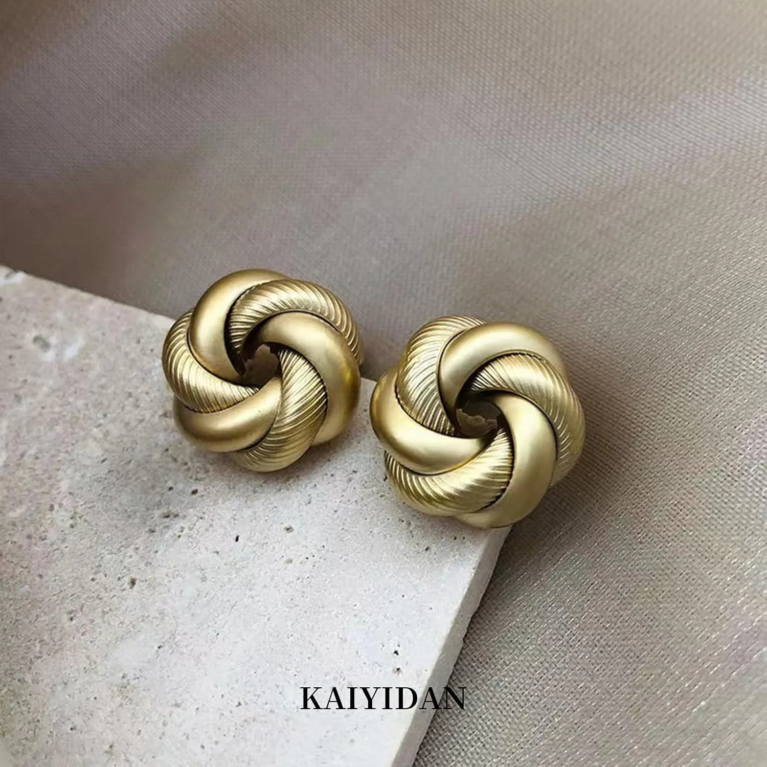 2 Pairs Gold/Silver Hoop Earrings For Women Set Trendy,14K Plated Gold Chunky Huggie Hoop Earings Pack,Oval Twisted Statement Silver Hoops,Fashion Jewelry Gift