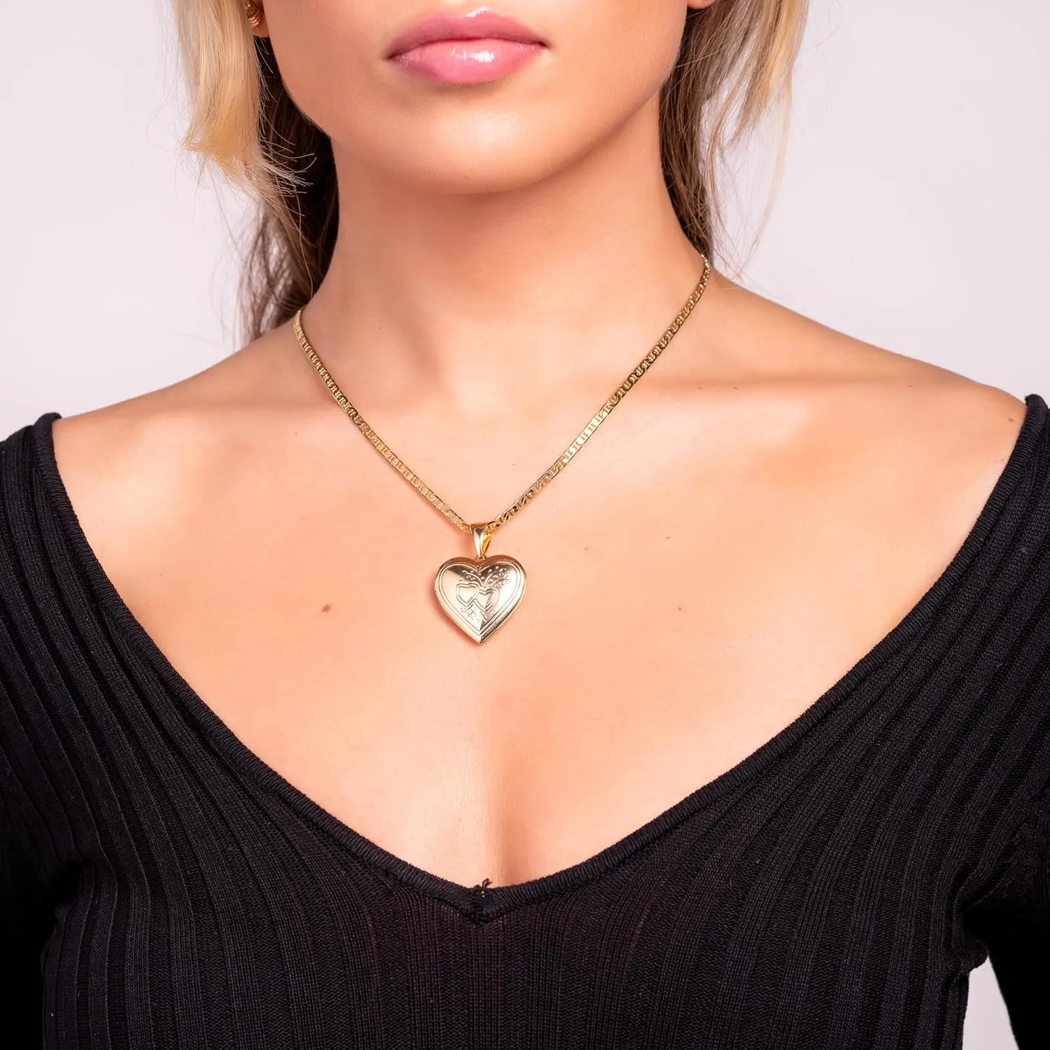 Barzel 18K Gold Plated Locket Necklace Photo Book Necklace - Made in Brazil
