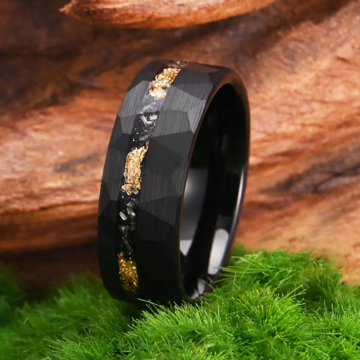 Black Hammered Tungsten Carbide Rings for Men Women 8mm Engagement Wedding Bands Matte Brushed Inlaid Gold Foil Meteorite Fragments Comfortable Fit
