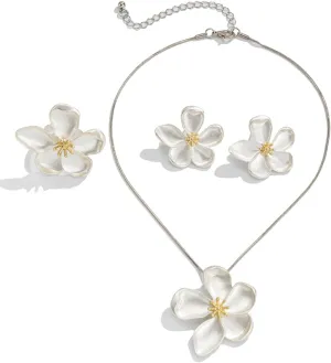 Chunky Flower Jewelry Set for Women Gold Large Flower Pendant Necklace Silver Big Floral Stud Earrings Chunky Flower Statement Ring Fashion Flower Jewelry Set
