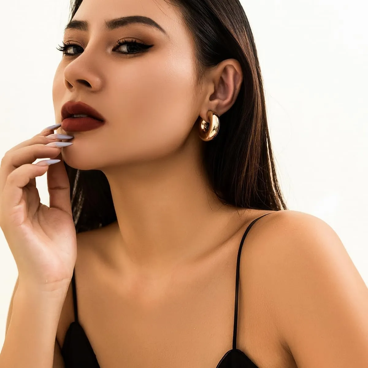 Chunky Non Piercings Ear Cuff Huggie Earrings for Women,14K Gold Cartilage Wrap Cuff Hoop Earrings for Prom Party,Clip On Earrings Jewelry Gifts