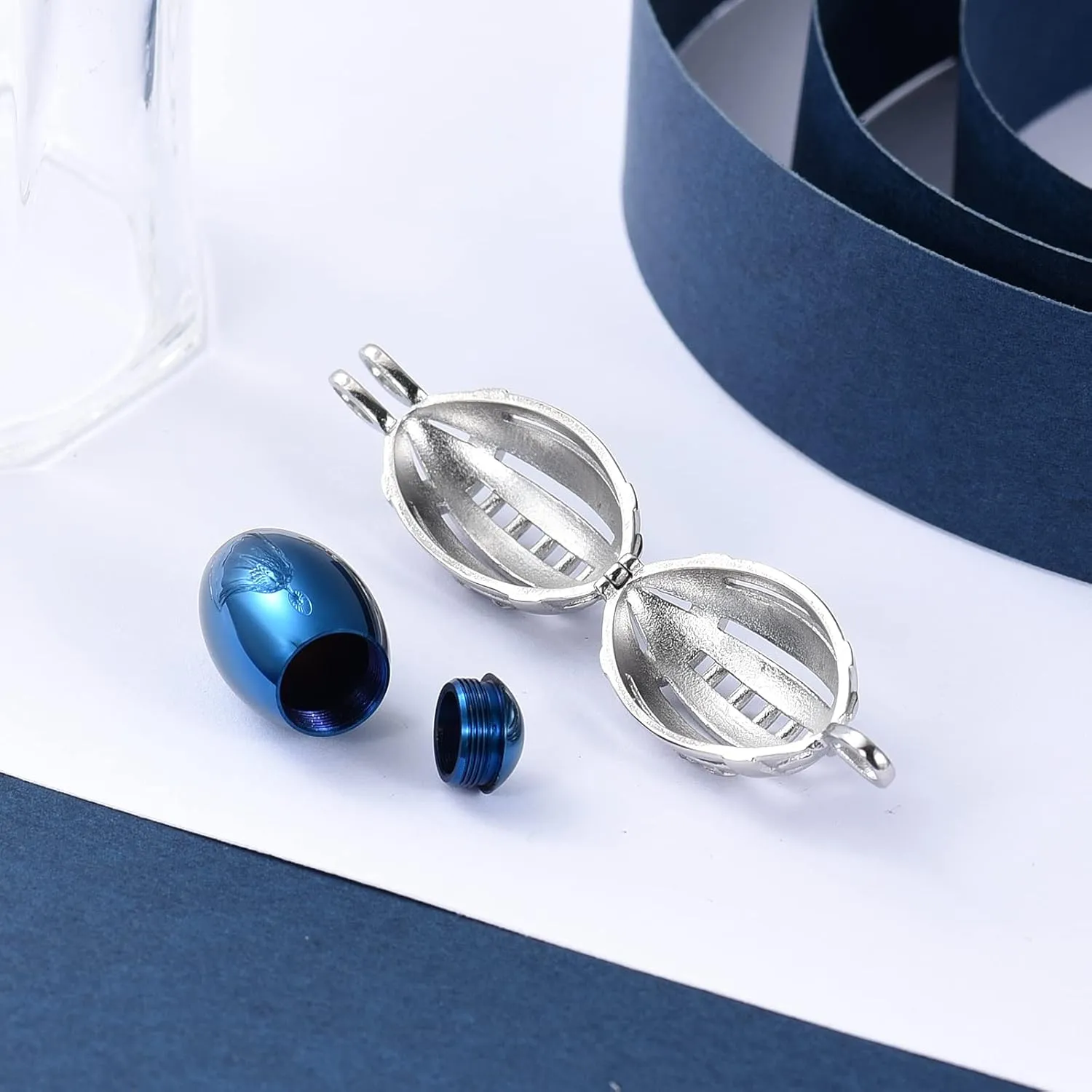 constantlife Football Cremation Jewelry for Ashes Memorial Urn Necklace Stainless Steel Soccer Pendant Keepsake Ashes Holder