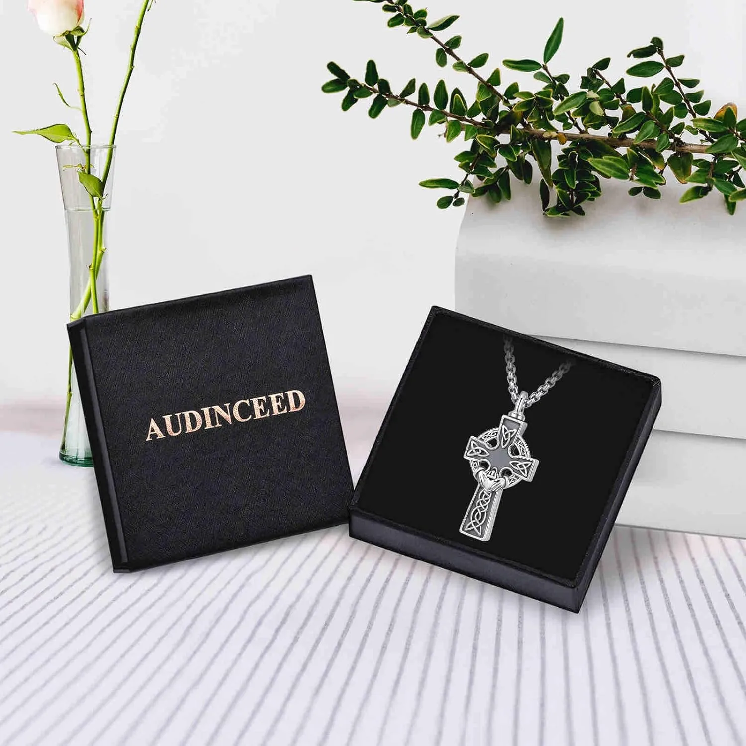 Cremation Jewelry 925 Sterling Silver Urn Necklace for Ashes for Women Men Memorial Pendant for Human Ashes Keepsake Put in Ashes of Loved Ones Cat Pet