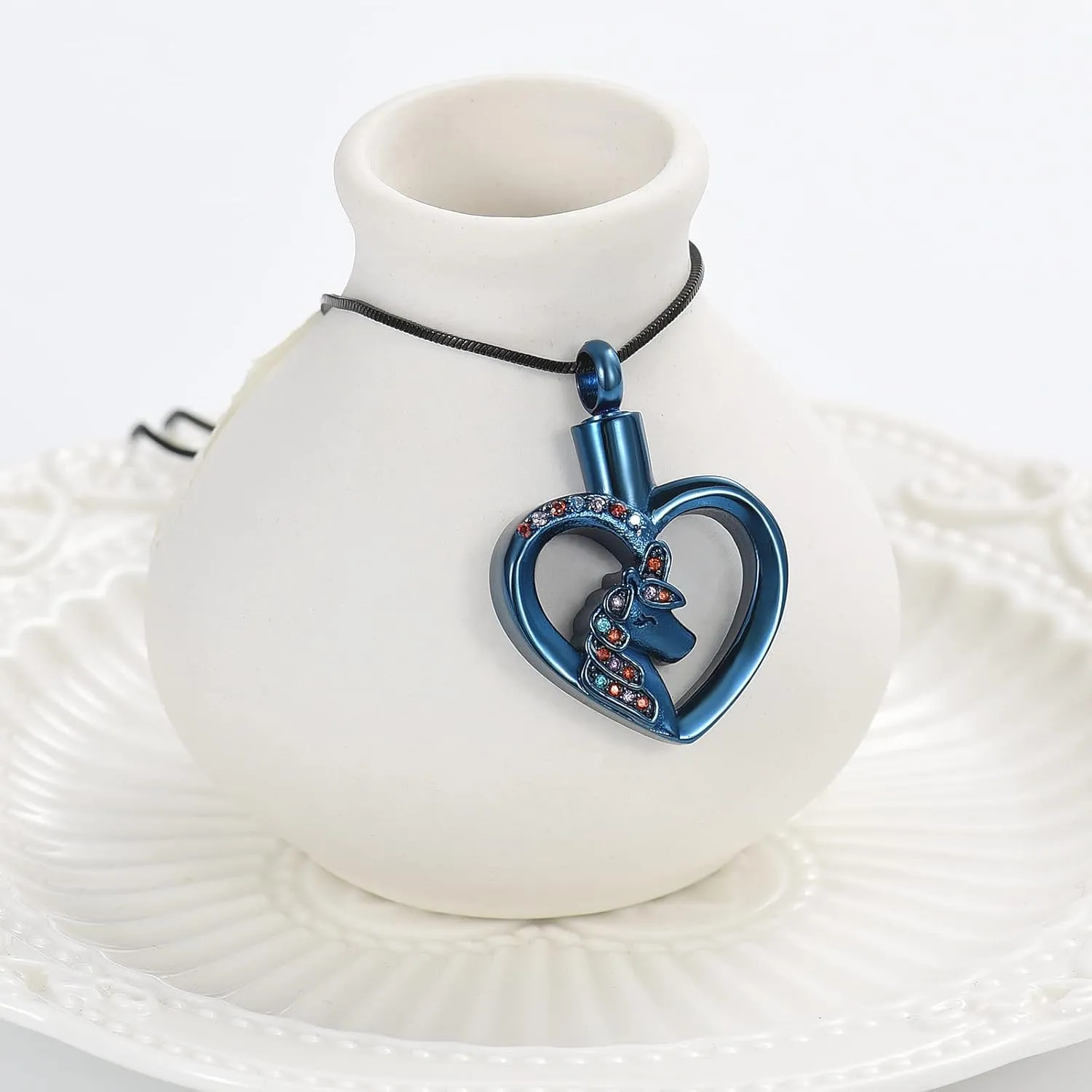 Cremation Jewelry Unicorn Necklace for Girls CZ Stone Heart Pendant Urn Necklace for Ashe Crystal Unicorn Memory Keepsake Jewelry Gift for Women