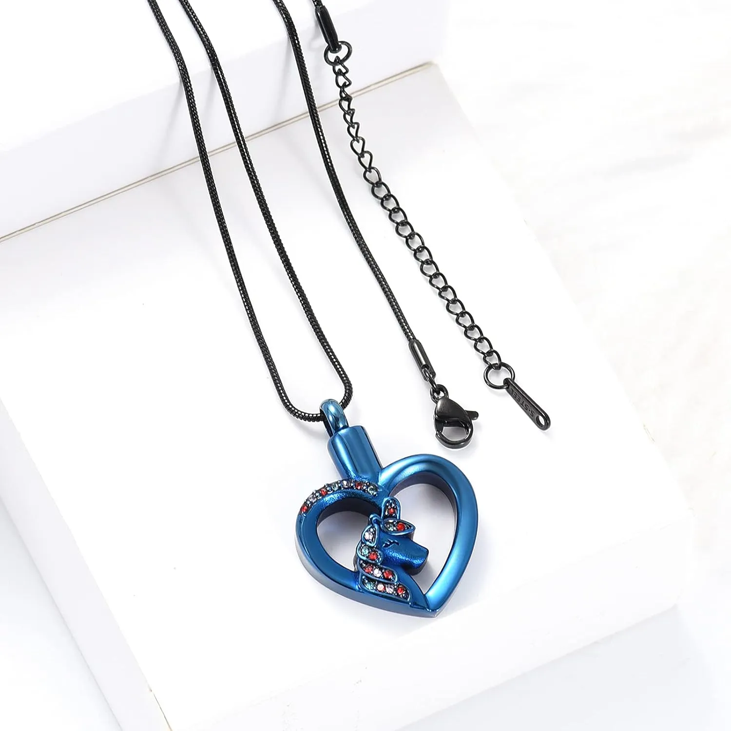 Cremation Jewelry Unicorn Necklace for Girls CZ Stone Heart Pendant Urn Necklace for Ashe Crystal Unicorn Memory Keepsake Jewelry Gift for Women