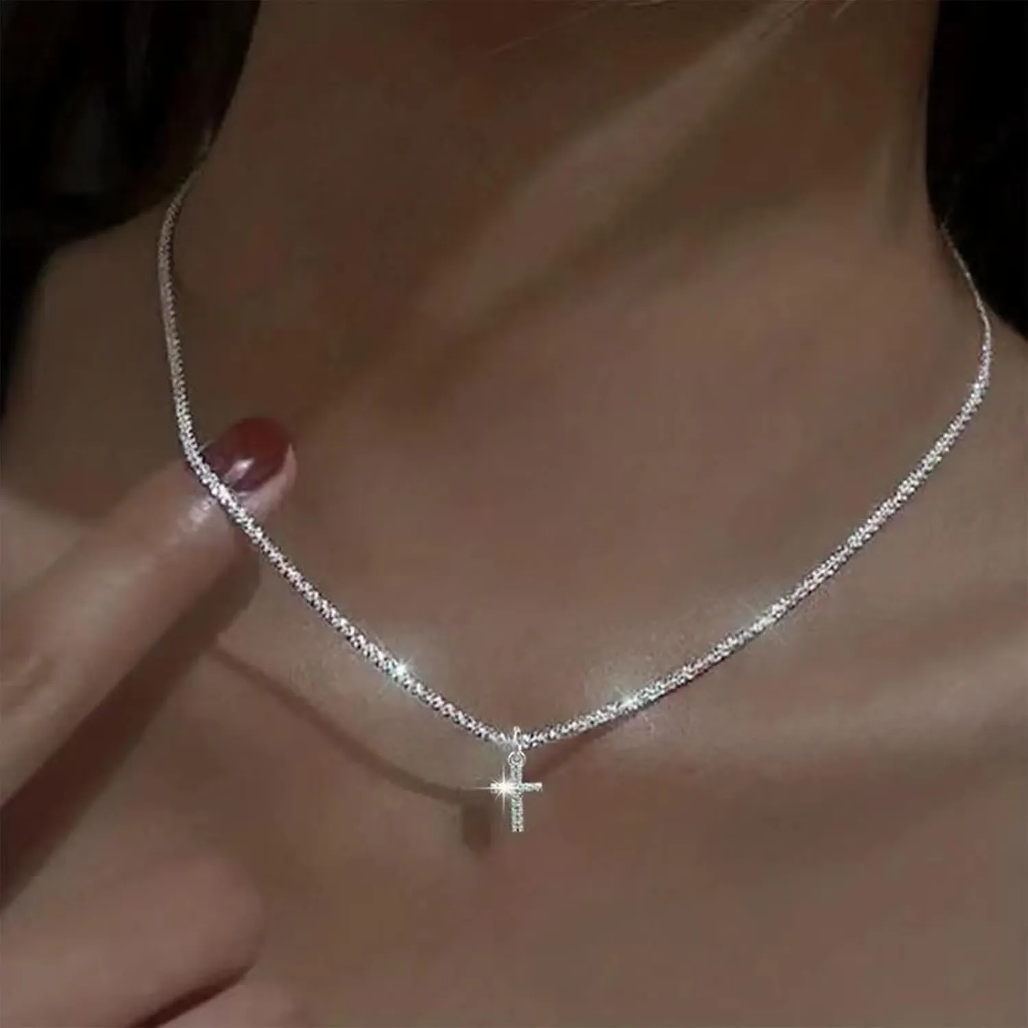 Dainty Cross Necklace for Women 14k Gold/Silver Plated Tiny Layered Cross Faith Pendant Necklace Layering Gold Choker Necklace Paper Clip Box Chain Twisted Rope Necklace Simple Jewelry