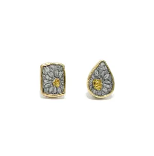 Daisy Tiny Studs