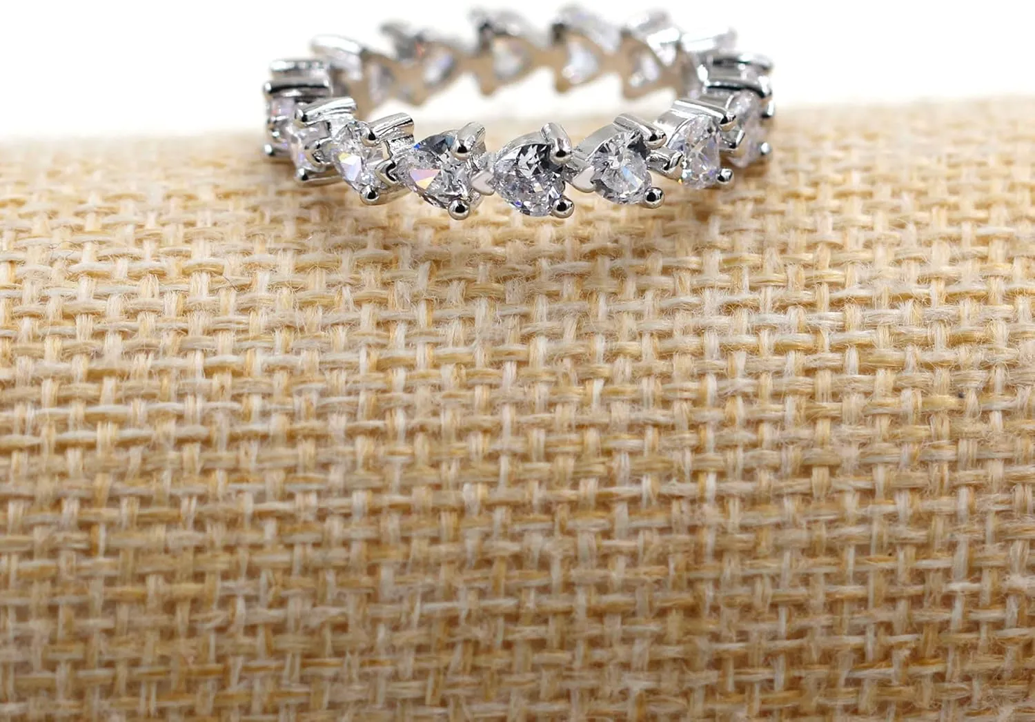 Fashion Simple Platinum Plated Cubic Zirconia Heart Ring for Women Engagement Wedding Promise Jewelry Ring Size 6-10 YA2670