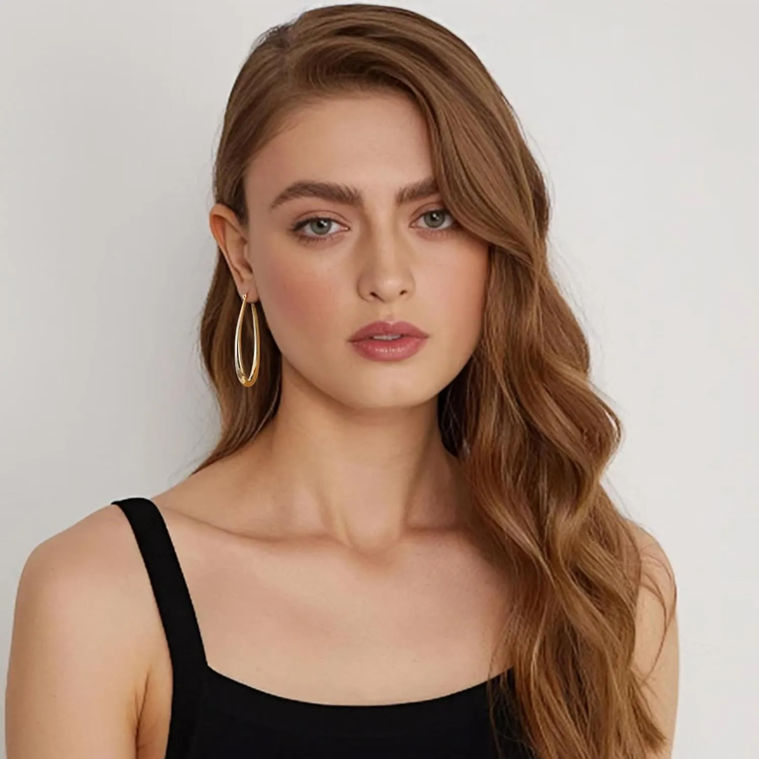 Gacimy Gold Chunky Hoop Earrings for Women, 14K Gold Plated Oval Hoop Earrings with 925 Sterling Silver Post