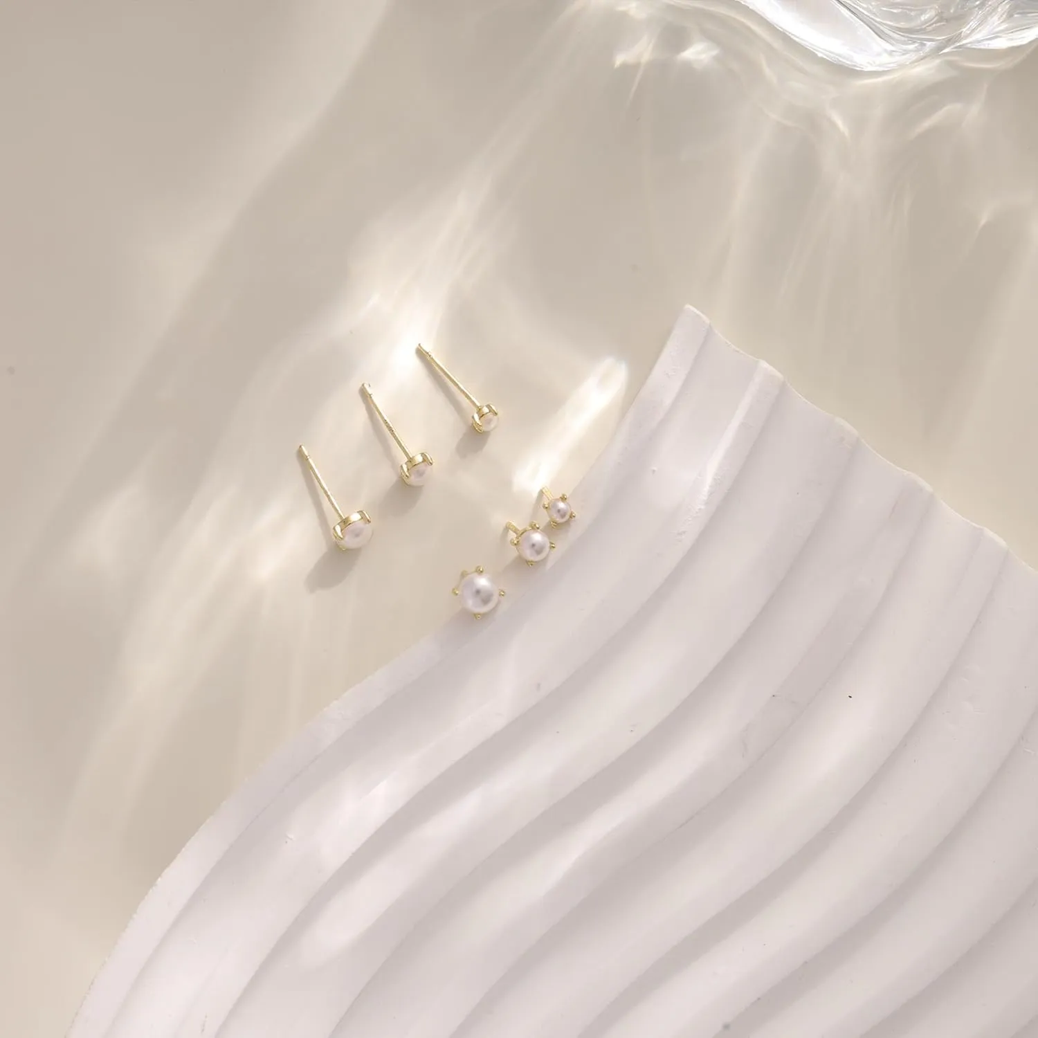 Gold Earrings for Women, 14k Gold Plated Earring Stack Hypoallergenic Pearl Drop Earring Dainty Gold Earrings for Women Trendy Cute Small Huggie Hoop Earring Fashion Womens Jewelry