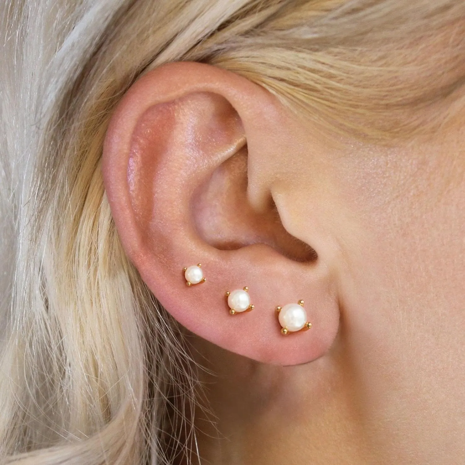 Gold Earrings for Women, 14k Gold Plated Earring Stack Hypoallergenic Pearl Drop Earring Dainty Gold Earrings for Women Trendy Cute Small Huggie Hoop Earring Fashion Womens Jewelry