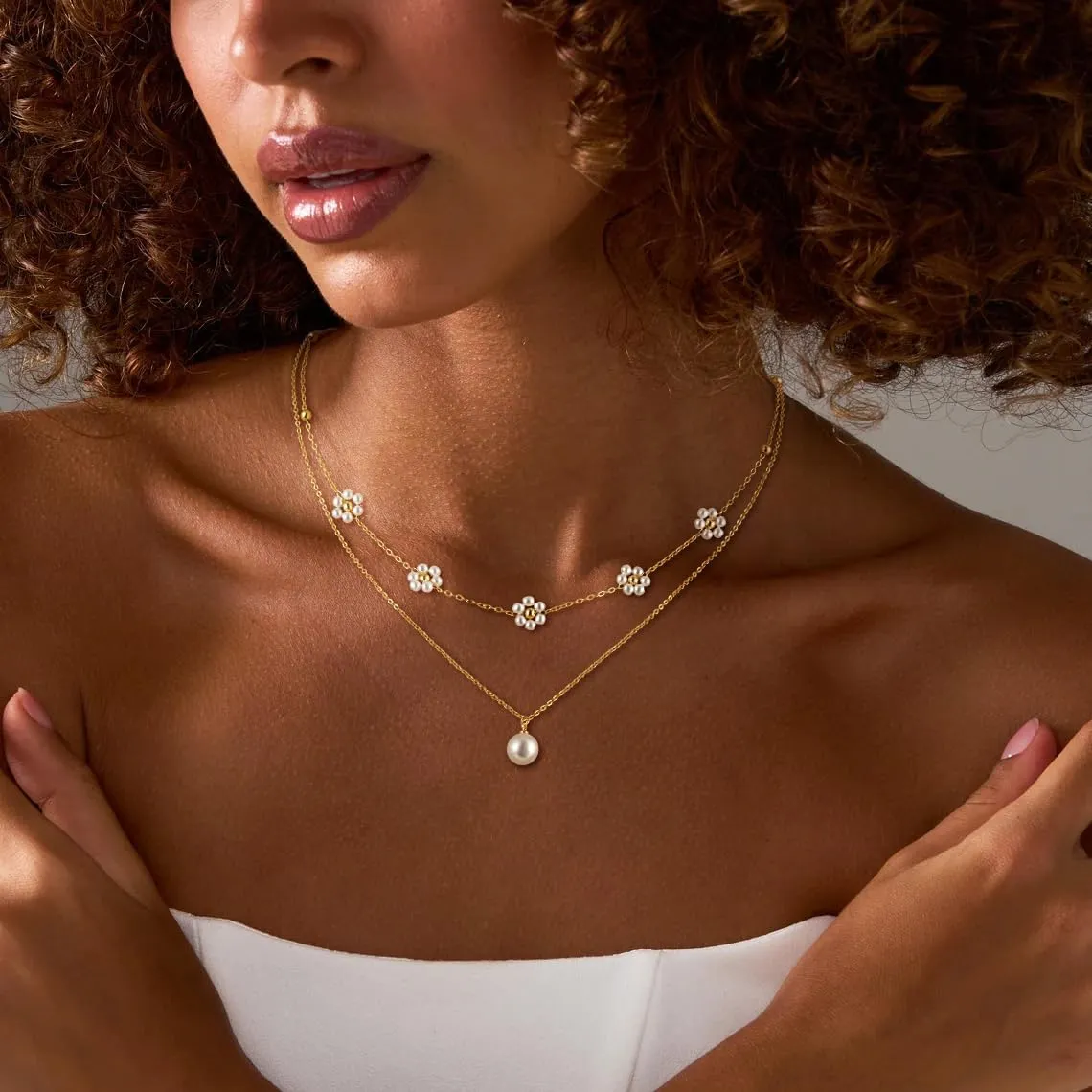 Gold Pearl Necklaces for Women, Layered 14K Gold Plated/Silver Pearl Necklace Set Trendy Layering Simple Pendant Choker Necklace Stack Fashion Jewelry