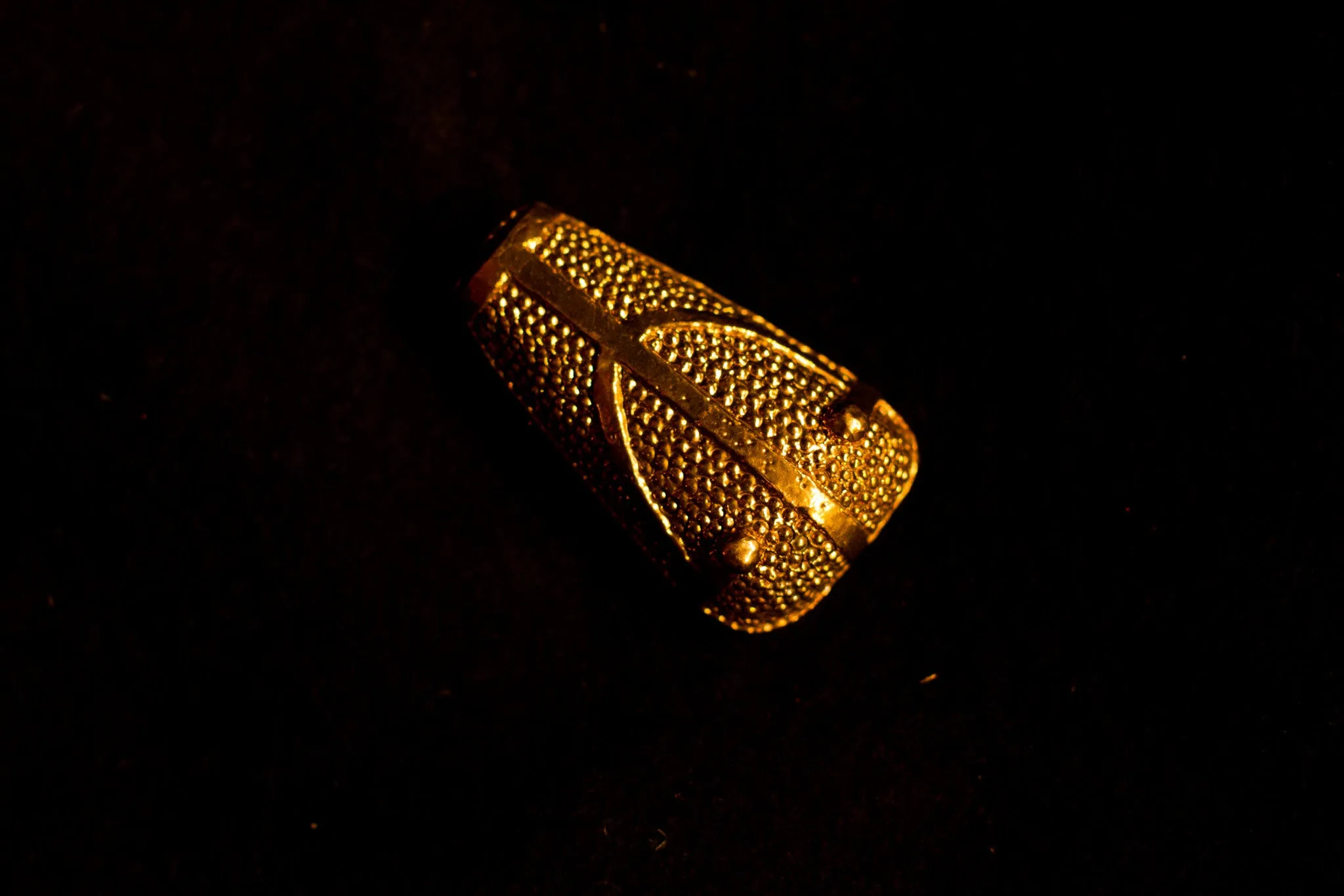 Granulation on a box brooch - A-31