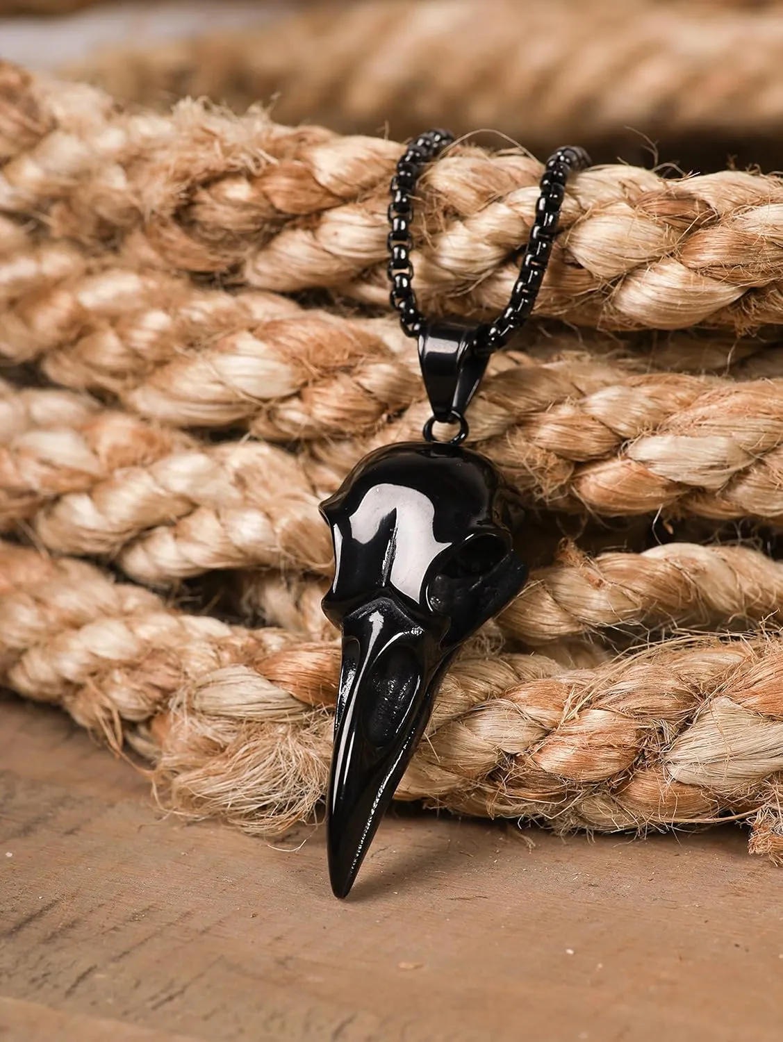 HAQUIL Stainless Steel Raven Skull Pendant Necklace, Box Chain, Gothic Punk Biker Raven Jewelry Gift for Men and Women