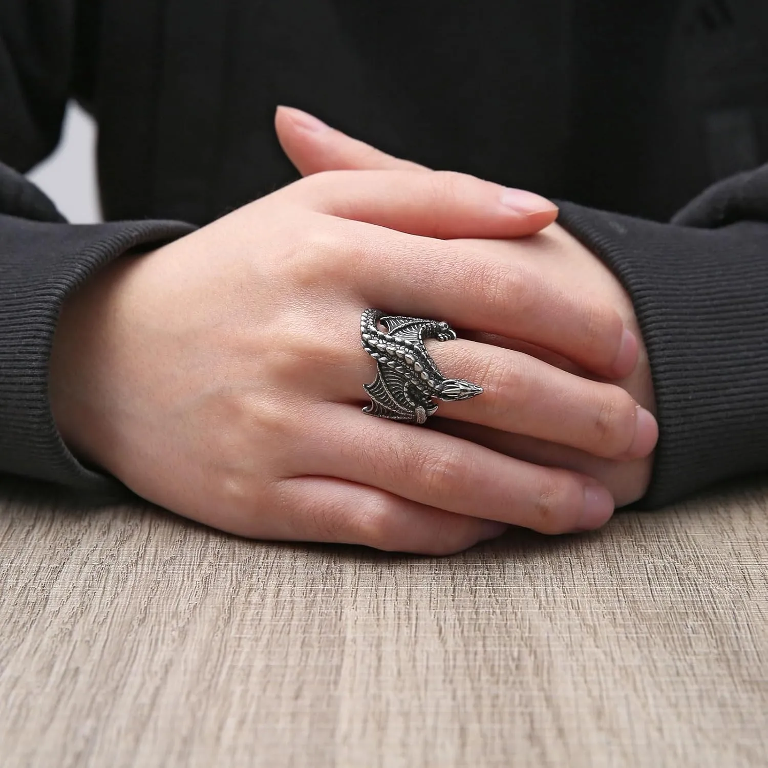 HZMAN Dragon Ring for Men Biker Stainless Steel Retro Gothic Punk Flying Dragon Rings Halloween Party Jewelry Gift