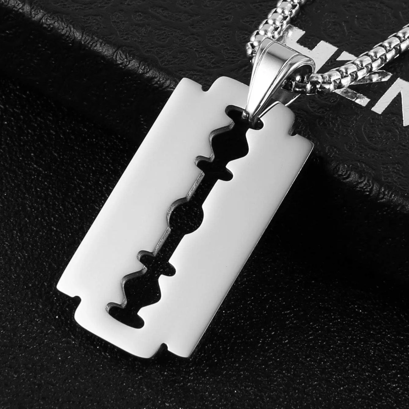 HZMAN Mens Stainless Steel Razor Blade Model Dog Tag Pendant Hip Hop Necklace,22 2" Chain