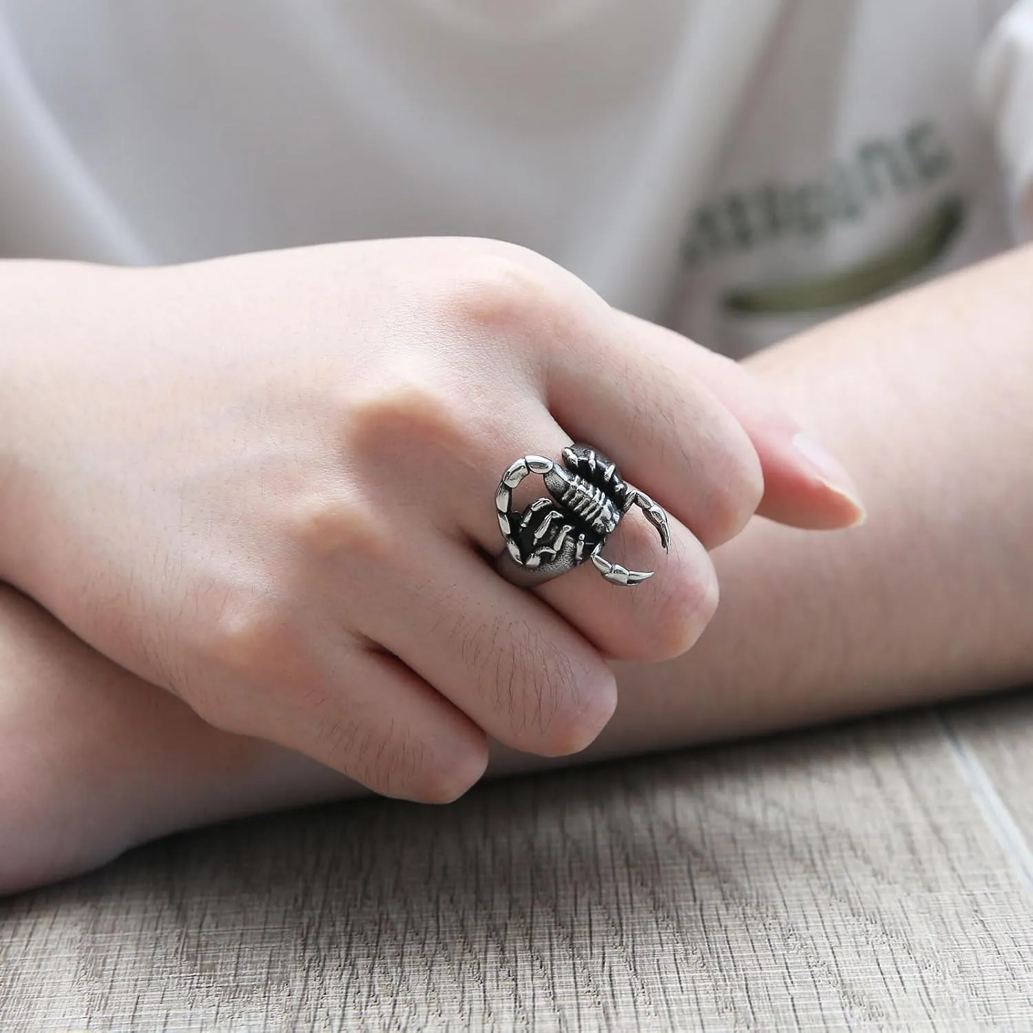 HZMAN Scorpion Ring for Men Biker Stainless Steel Gothic Ring Halloween Jewelry Gift