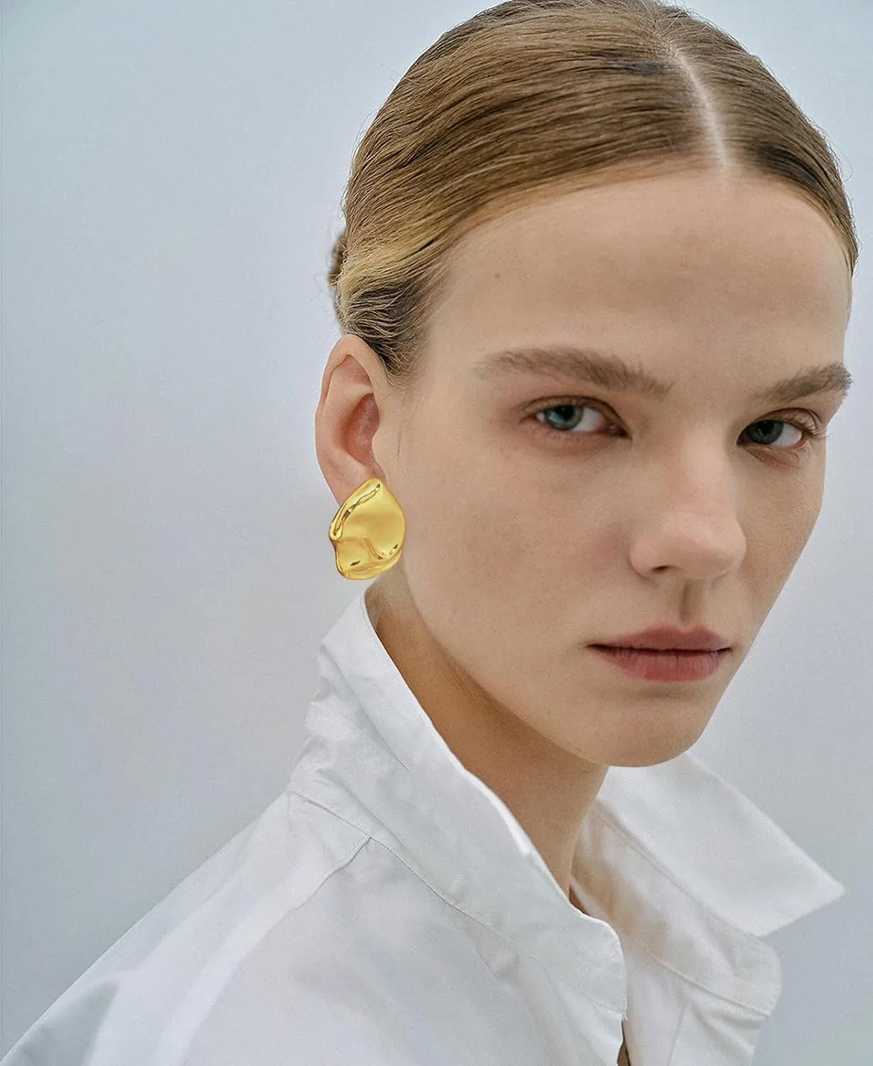 Irregular Gold Stud Earrings for Women Hammered Silver Stud Earrings Statement Geometric Earrings Vintage Gold Earrings