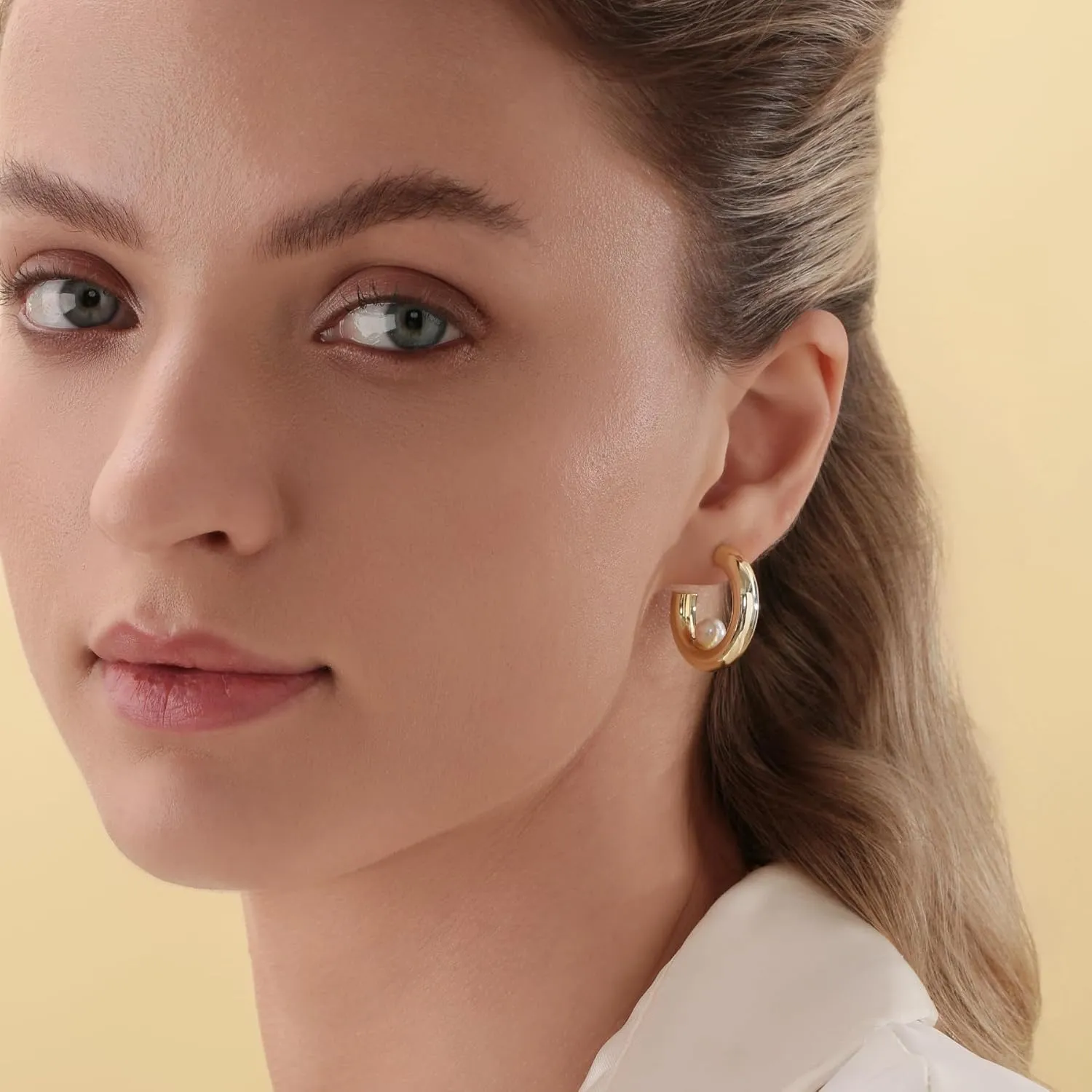 LUXTIK Unique Hoop Earrings for Women with 925 Sterling Silver Post, Gold Plated Chunky Lightweight Cute Small Statement Hypoallergenic Earrings Trendy for Sensitive Ears Fashion Jewelry Accessories