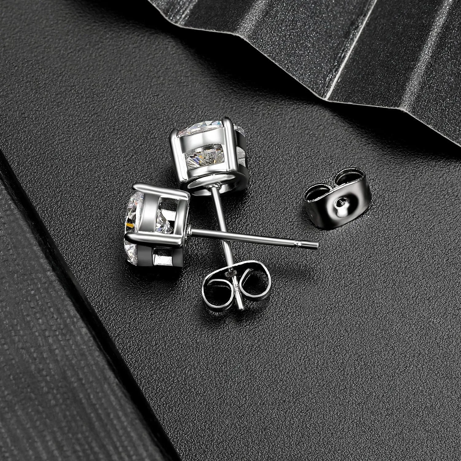 MDFUN Titanium Stud Earrings Set Hypoallergenic Cubic Zirconia Round CZ Surgical Stainless Steel 4 Prong Stud Earring for Women and Men 3-6mm Pack of 3-6mm