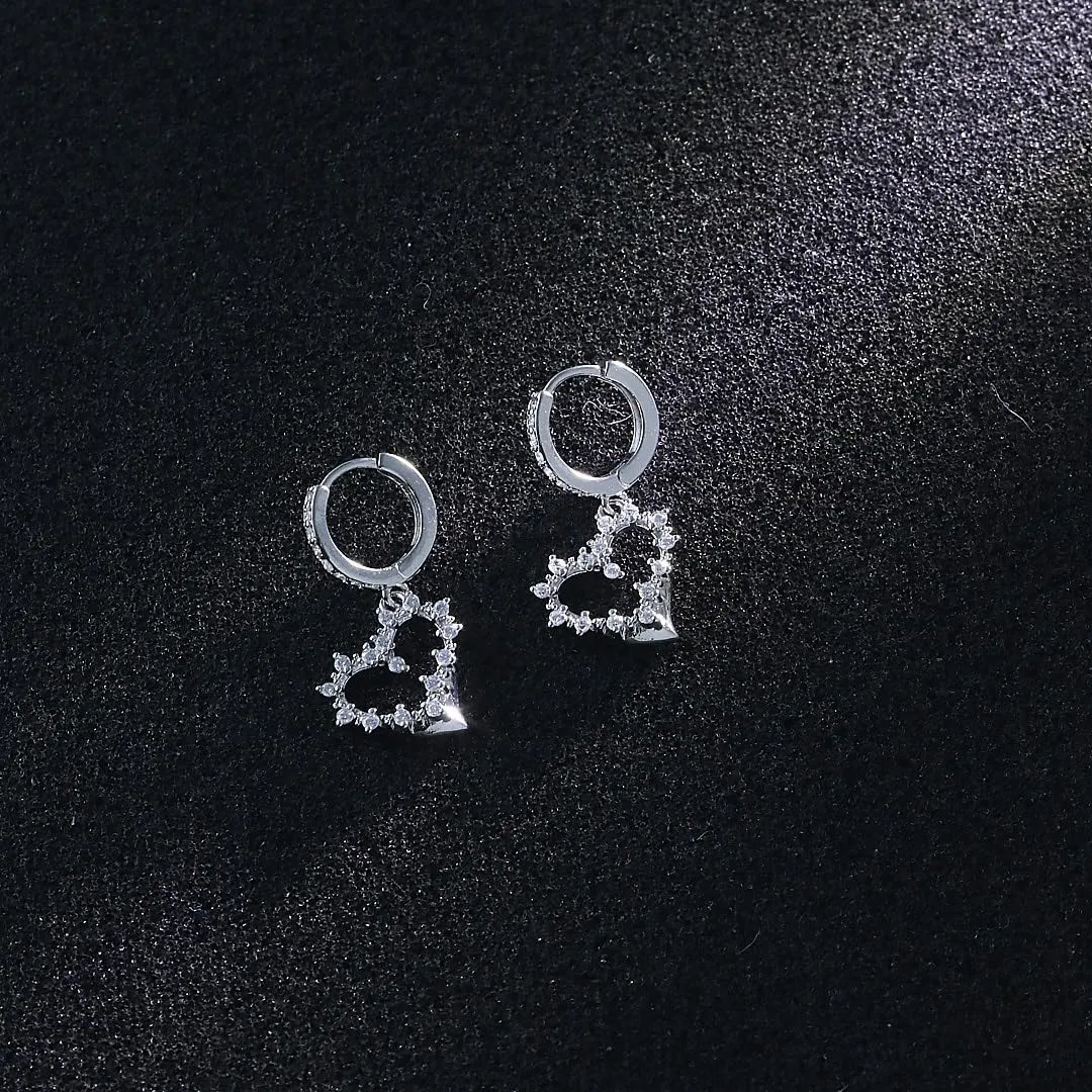 Minimalist Heart Earrings for Women Heart Drop Earrings Huggie Hoop Earrings Heart Stud Earrings Heart Zirconia Dangle Earrings Valentine's Day Gift