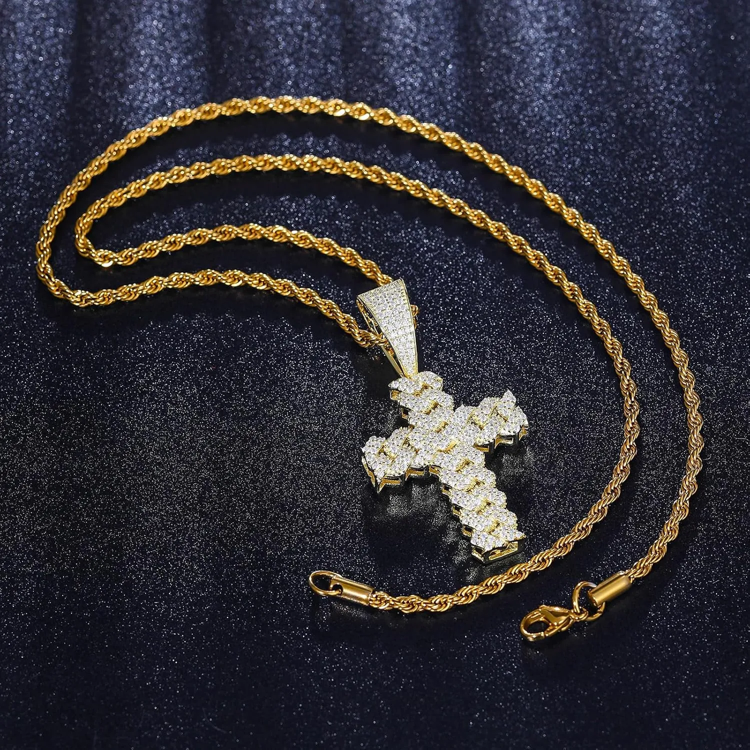 Moissanite Cross Necklace 2.7 Carat Iced Out Moissanite Cross Pendant 925 Sterling Silver Cross Chain Necklace D Color VVS1 18k Gold Plated Christian Pendant