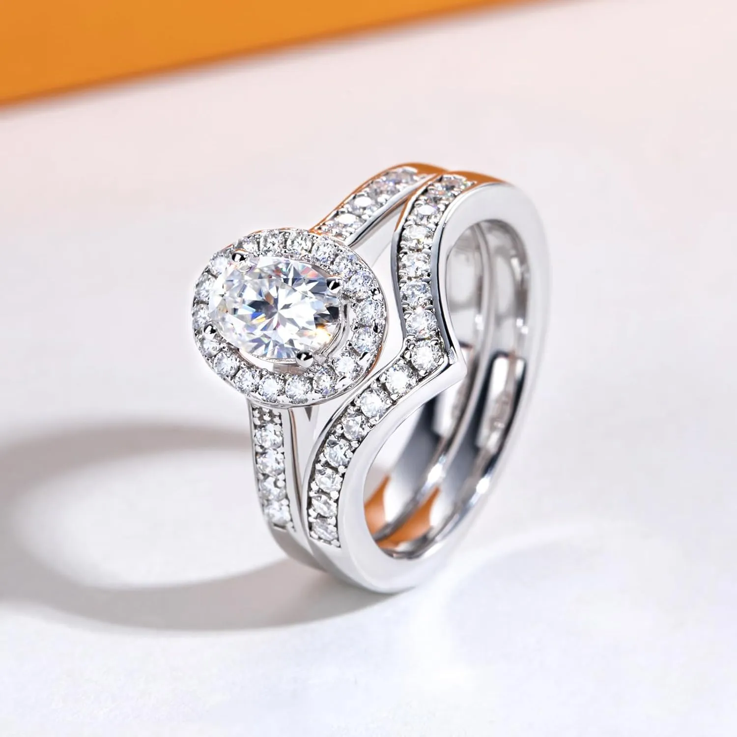 Moissanite Engagement Rings 1.5/1.65CTTW D Color VVS1 Clarity 925 Sterling Silver Oval Cut Bezel Wedding Promise Anniversary Rings Set for Women with Certificate