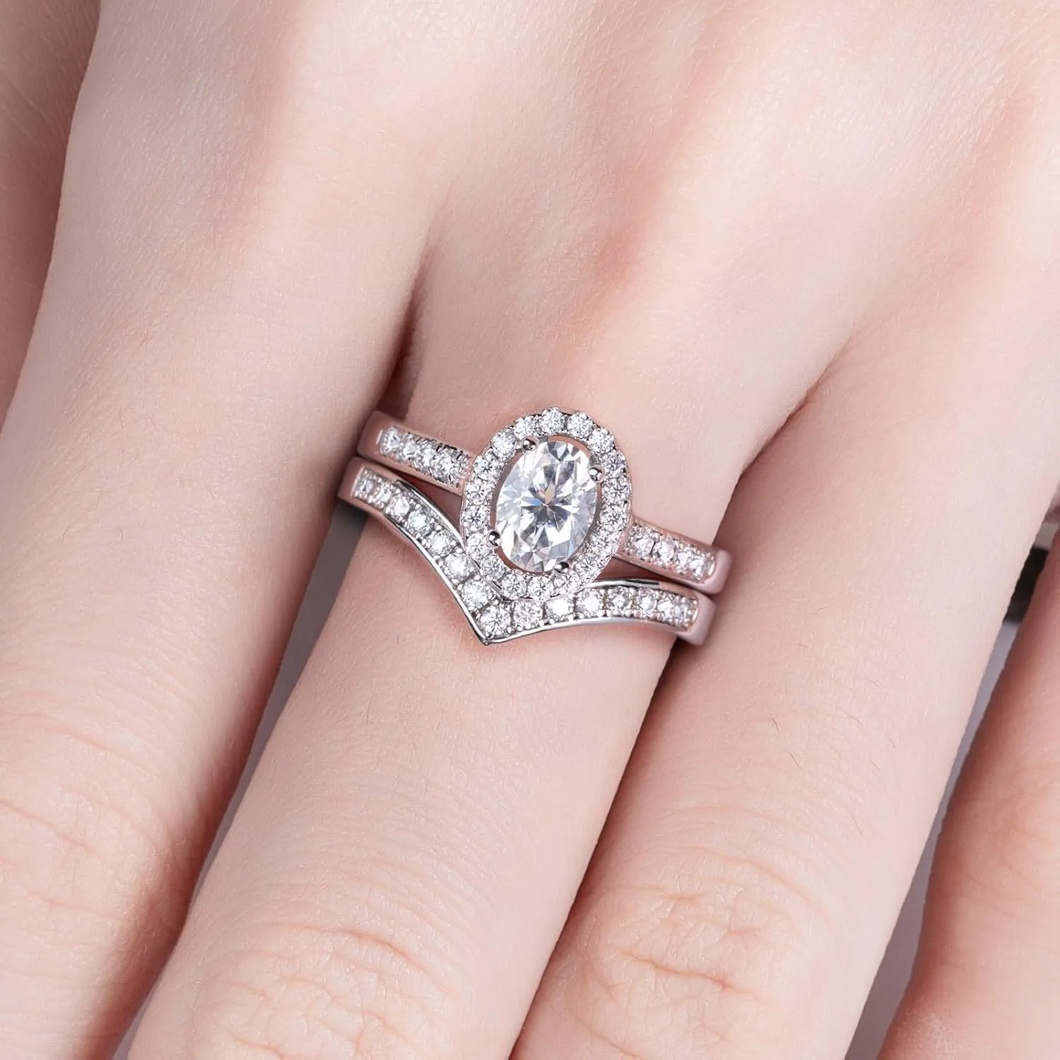 Moissanite Engagement Rings 1.5/1.65CTTW D Color VVS1 Clarity 925 Sterling Silver Oval Cut Bezel Wedding Promise Anniversary Rings Set for Women with Certificate