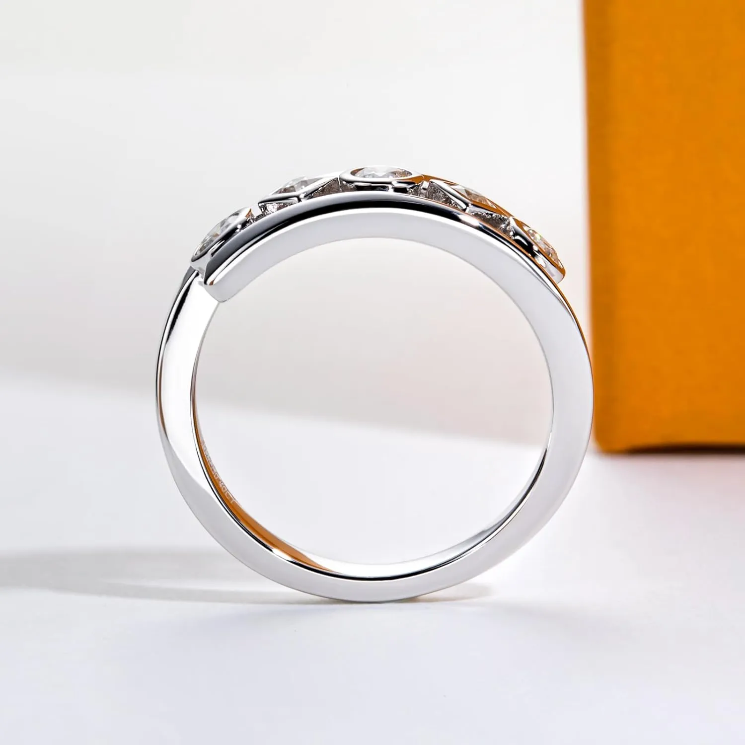 Moissanite Wedding Bands Engagement Rings D Color VVS1 Clarity 925 Sterling Silver 5 Stones Eternity Anniversary Band Moissanite Statement Wedding Ring for Women Men with Certificate