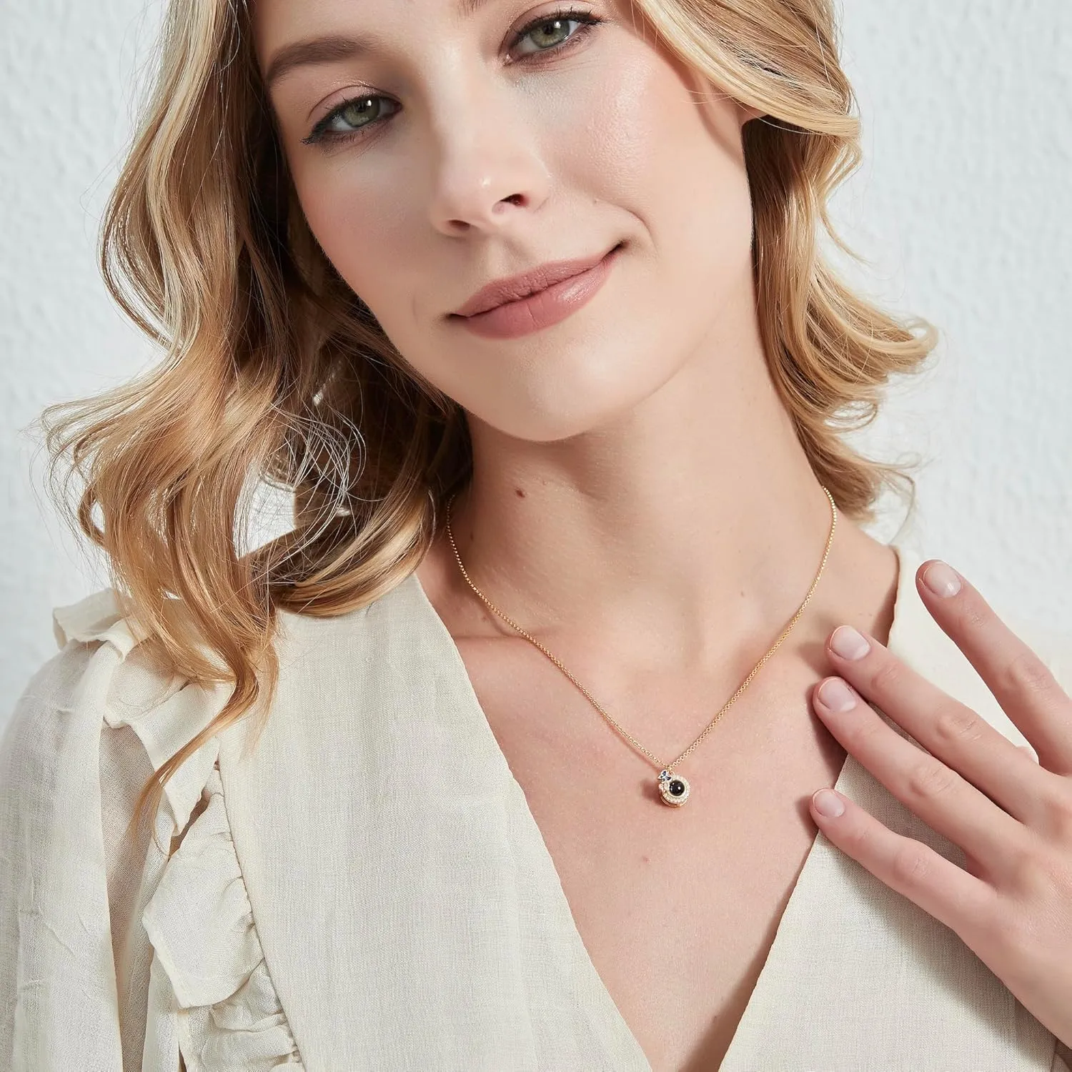 PERIMADE Personalized Picture Necklace Custom Memorial Photo Projection Pendant with Text & Love in 100 Languages Inside - Customized Dainty Butterfly CZ Circle Charm Necklace Birthday Gift for Women