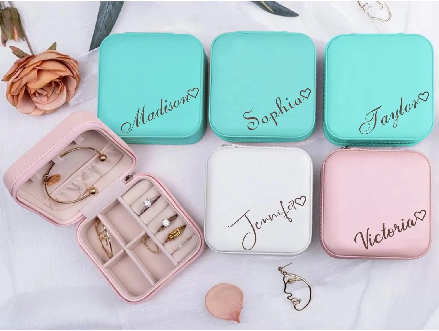 Personalized Jewelry Box for Women, Custom Travel Jewelry Case with Name and Birth Flower, Leather Jewelry Box for Rings, Earrings, Necklaces, Personalized Gifts for Women