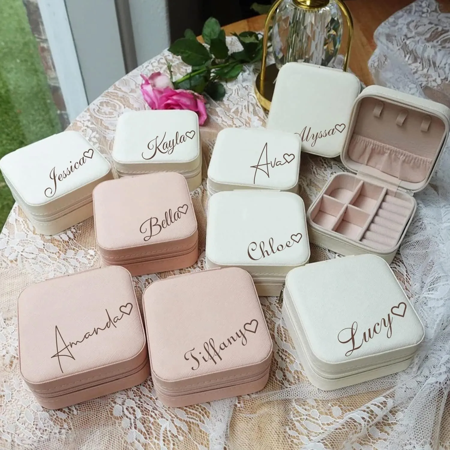 Personalized Jewelry Box for Women, Custom Travel Jewelry Case with Name and Birth Flower, Leather Jewelry Box for Rings, Earrings, Necklaces, Personalized Gifts for Women