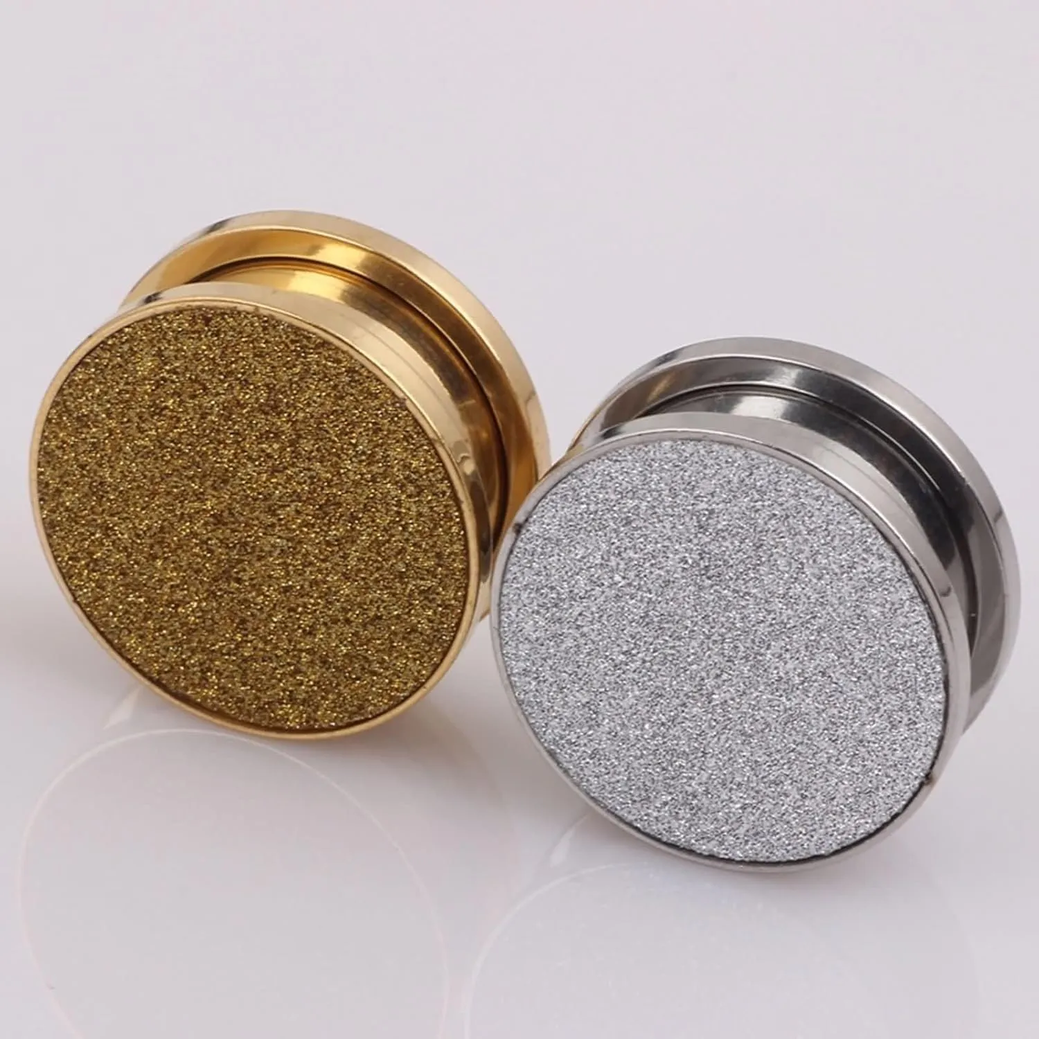 Plugs for Women Ears, Flesh Tunnels for Ears Stainless Steel Matte Finished Pierced Earrings for Women 2pcs