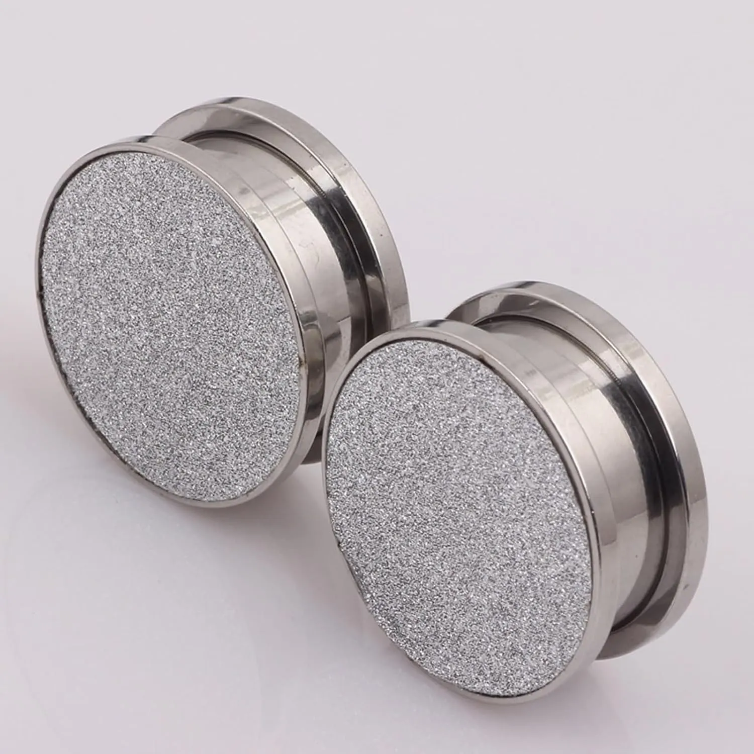 Plugs for Women Ears, Flesh Tunnels for Ears Stainless Steel Matte Finished Pierced Earrings for Women 2pcs