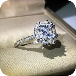 S925 Sterling Silver Simulated Diamond Ring 18k Platinum Moissanite Four-claw Princess Solitaire Ring Fashion Ultra Flash Diamond 4 Carat Zircon Wedding Engagement Ring (US Code 10)