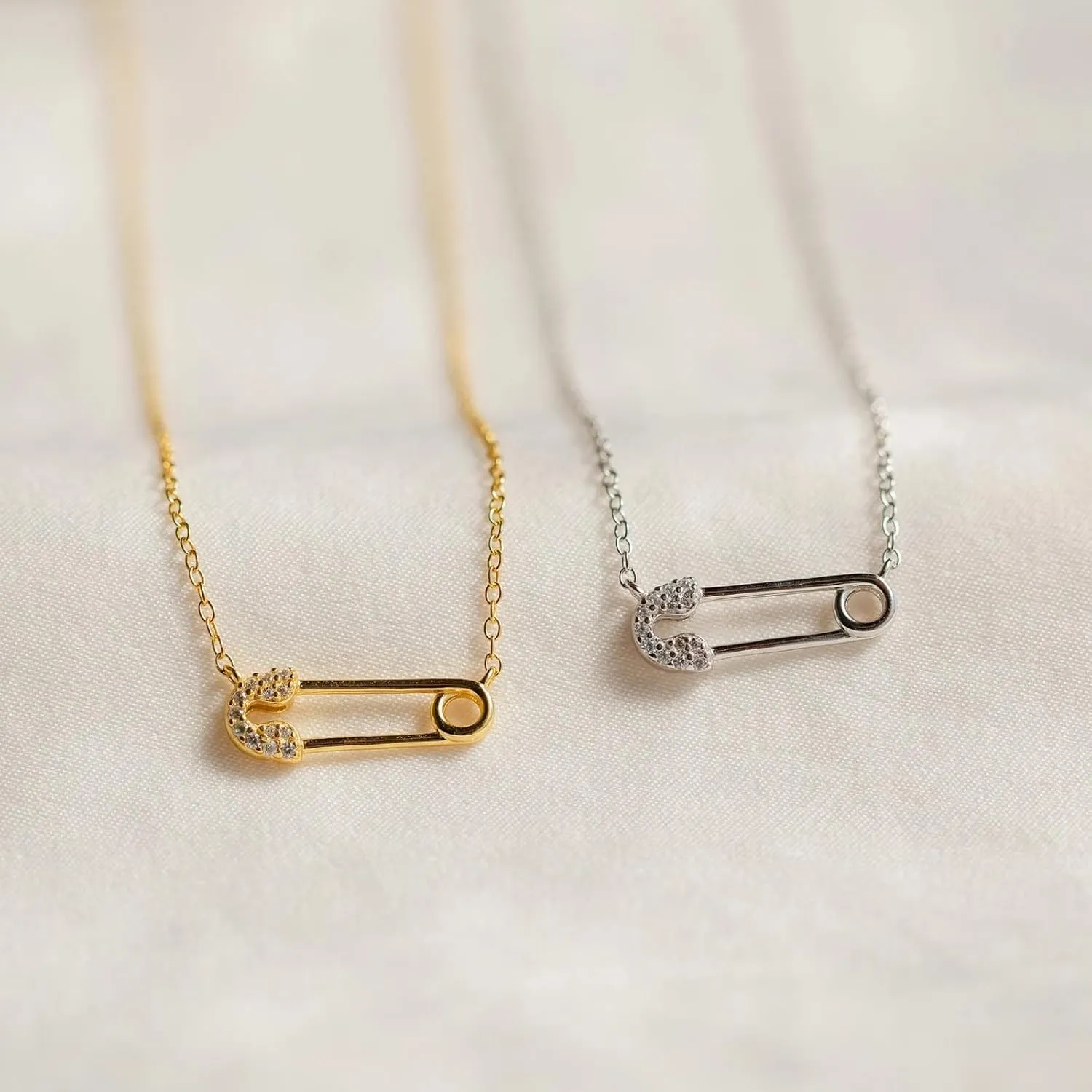 Safety Pin Necklace Paperclip Chain Necklace Gold Charm Necklace for Women Trendy Christmas Gifts Stocking Stuffers for Women