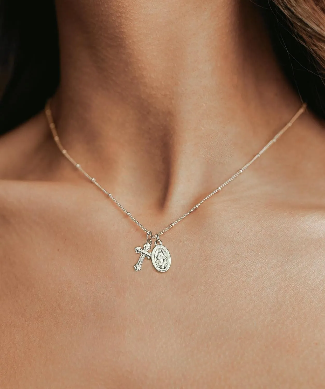 Small Cross Necklace for Women Dainty 14K Gold Silver Plated Cross Pendant Necklace Everyday Simple Cross Charm Choker Minimalist Religious Jewelry Cute Trendy Gifts
