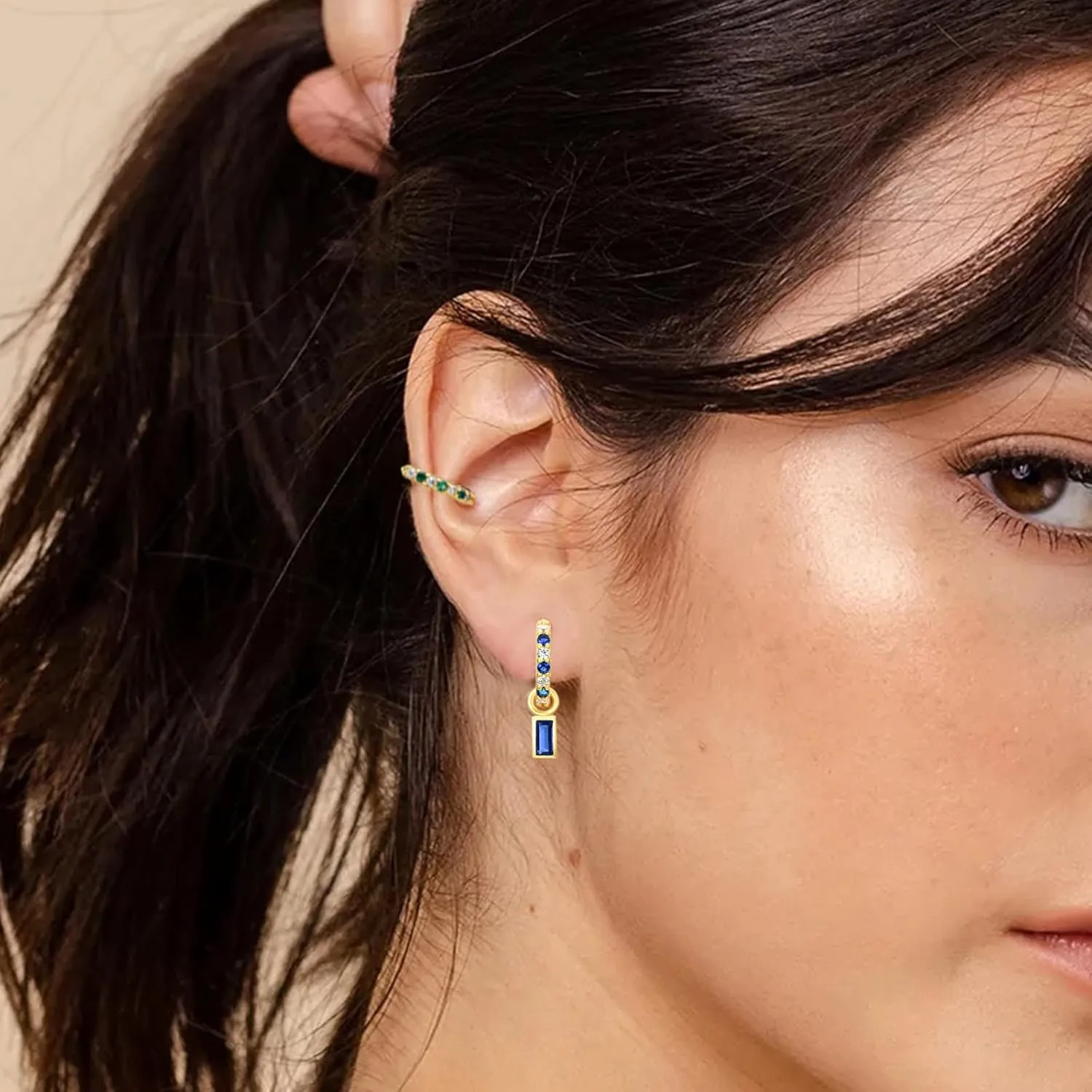 Small Gold Huggie Hoop Earrings For Women Emerald Green Earrings With Green Heart Drop Gold Plated Hoop Earrings Hypoallergenic Cubic Zirconia Dangle Green Jewelry For Gift