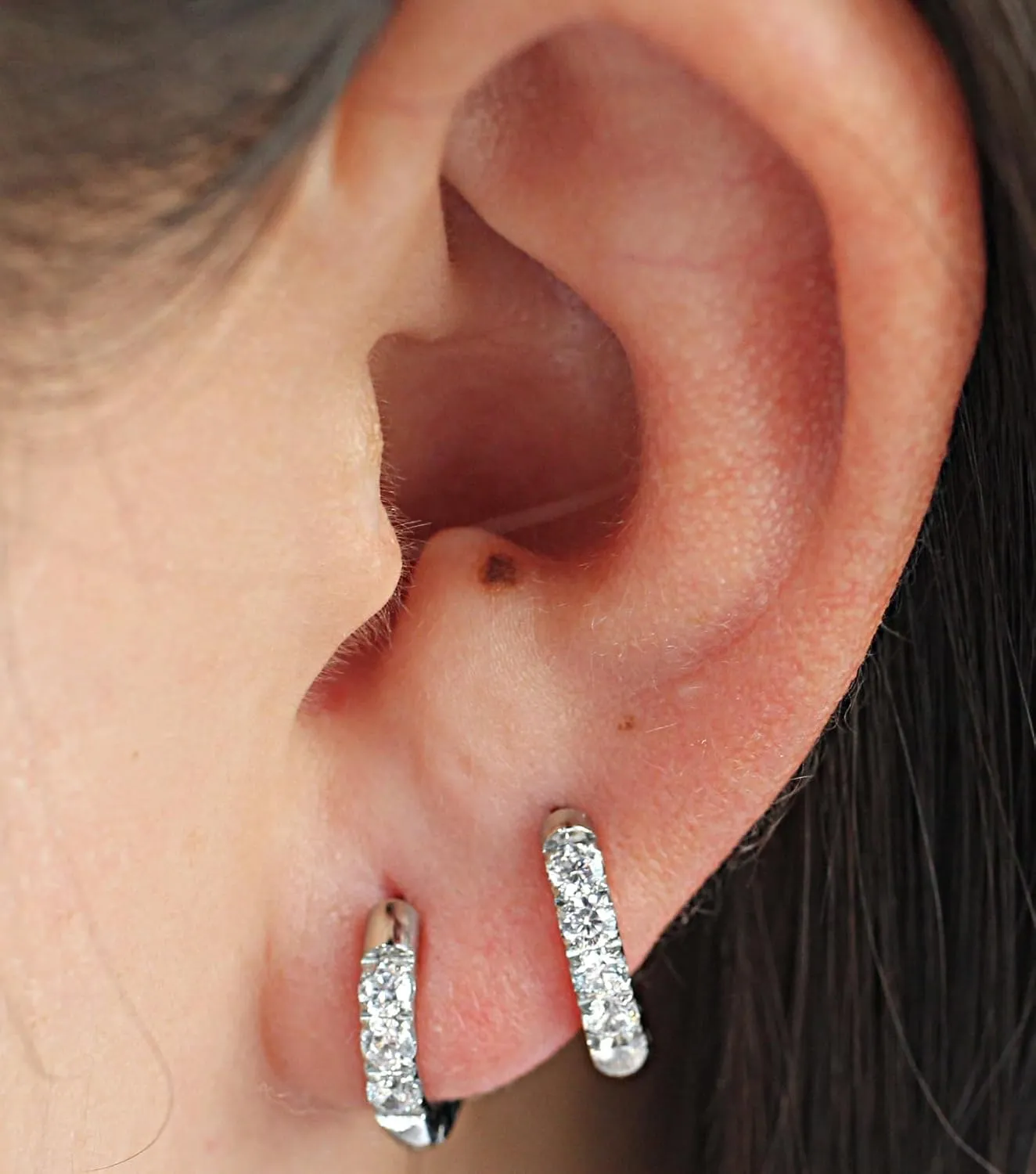 TDEBA 316L Surgical Stainless Steel Huggie Hoop Earrings with Cubic Zirconia, 10G 12G 14G 8-20mm Cartilage Lobe Earrings, 14G Piercing Jewelry