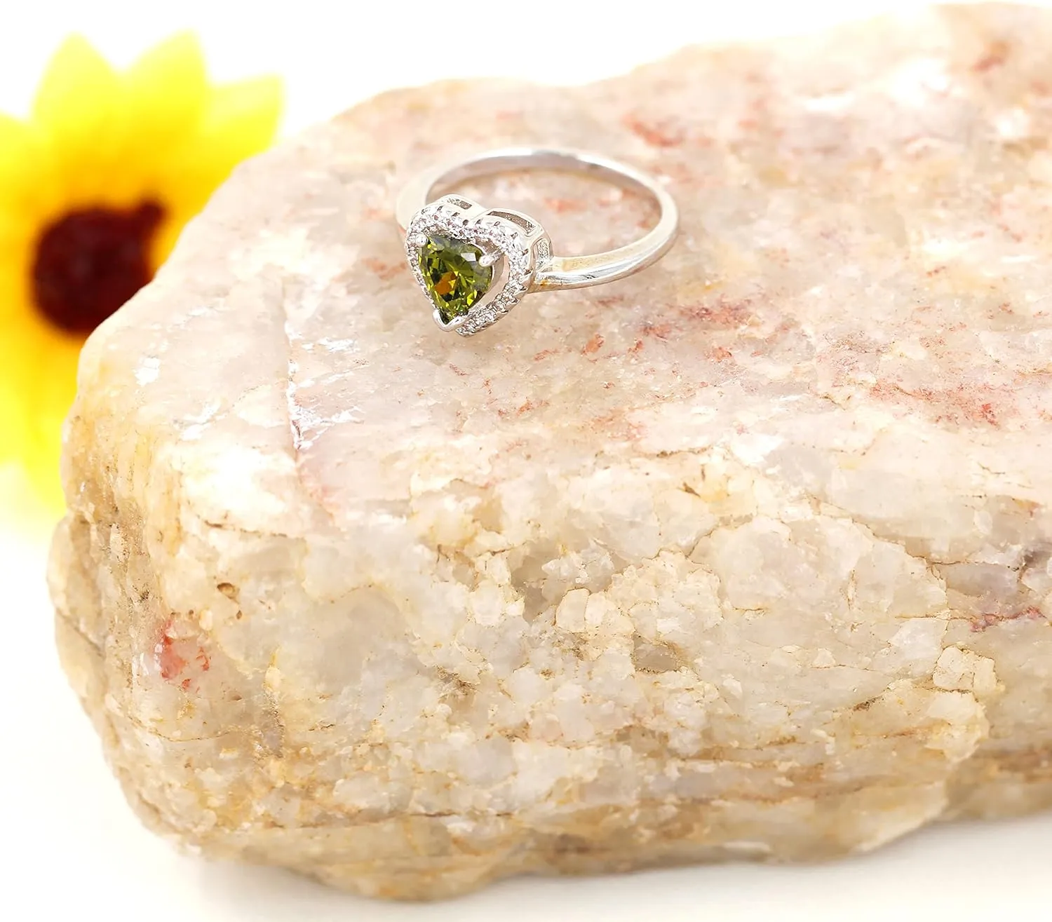 Uloveido Platinum Plated Crystal Love Heart Solitaire Wedding Promise Rings Valentines Gifts for Women Female Y3130