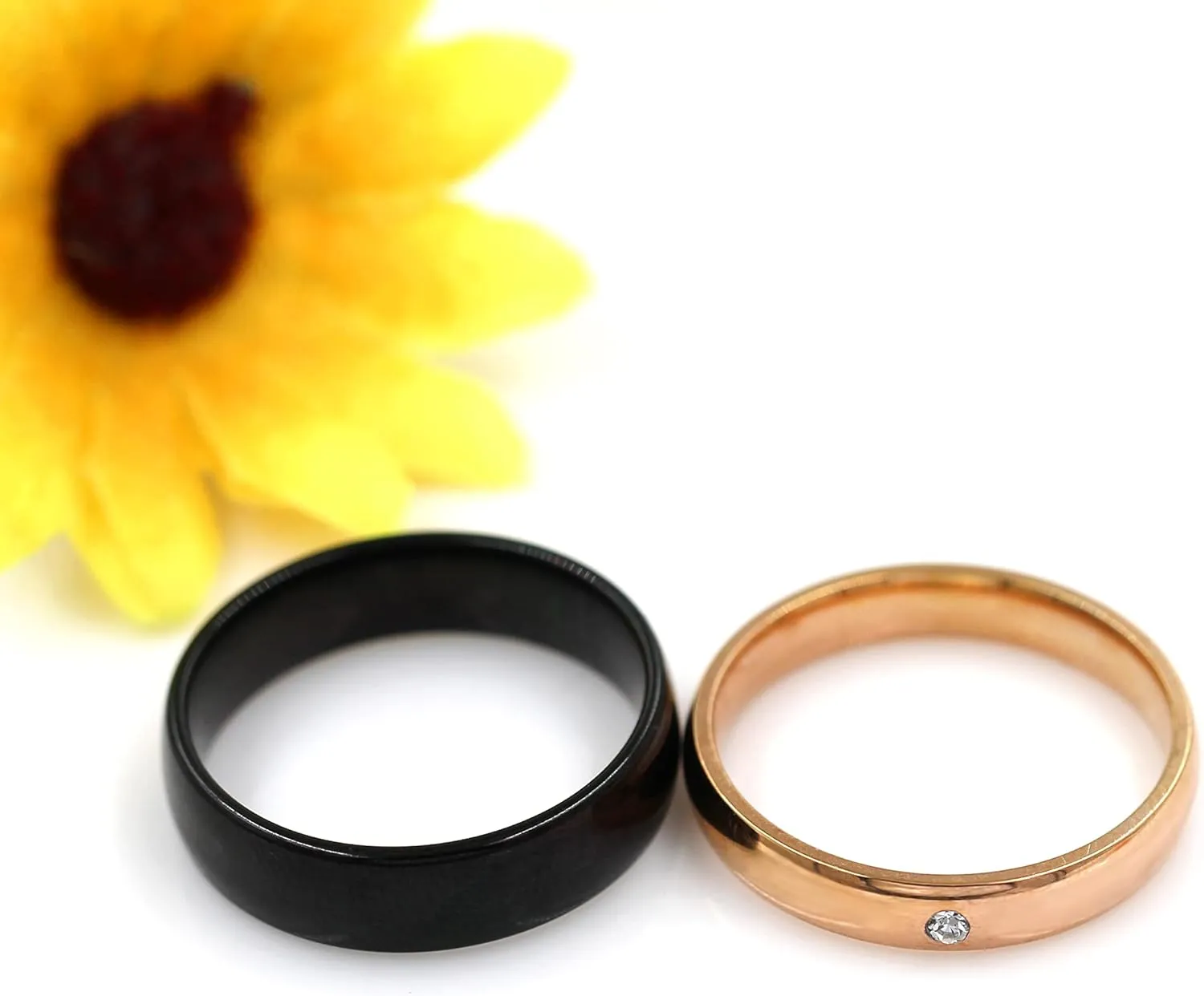 Uloveido Stainless Steel Couples Rings for Men Women His and Her Promise Wedding Band Rings for friend Boyfriend Y1783