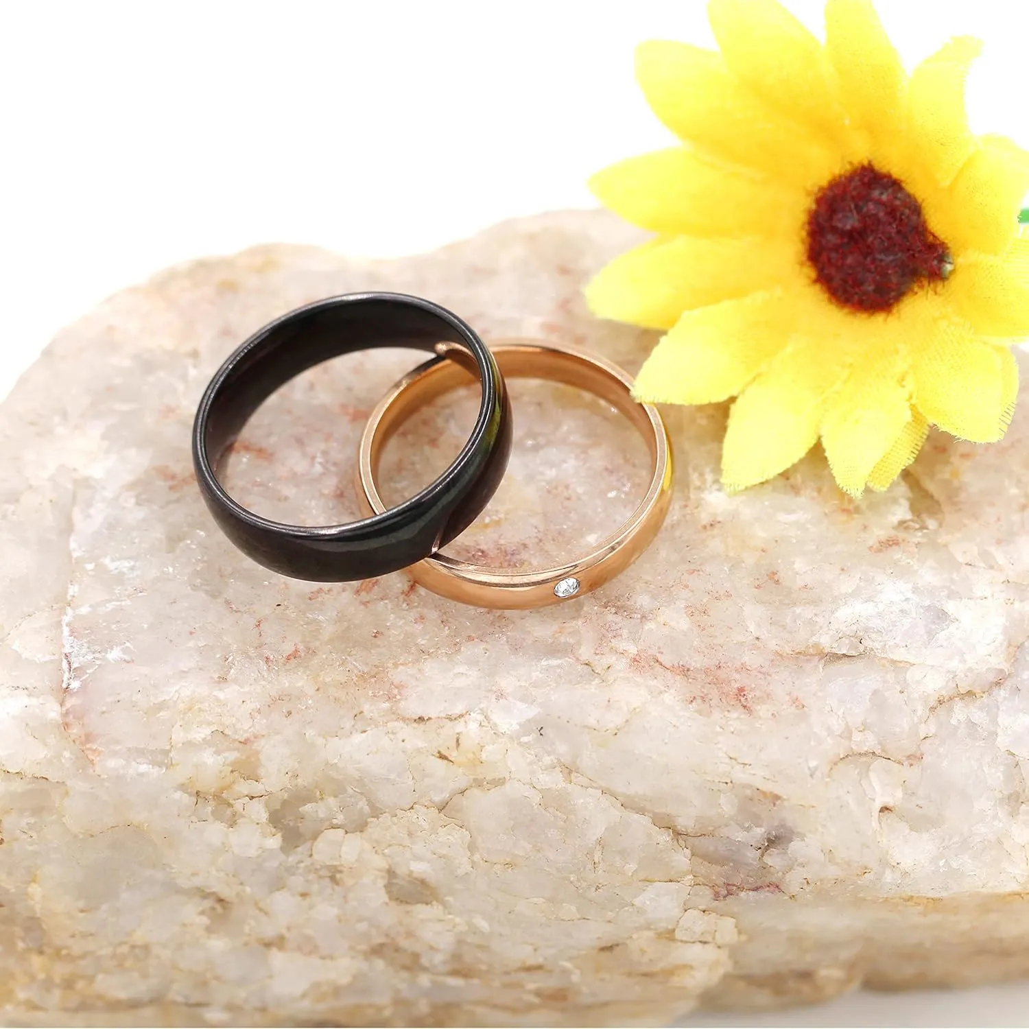 Uloveido Stainless Steel Couples Rings for Men Women His and Her Promise Wedding Band Rings for friend Boyfriend Y1783