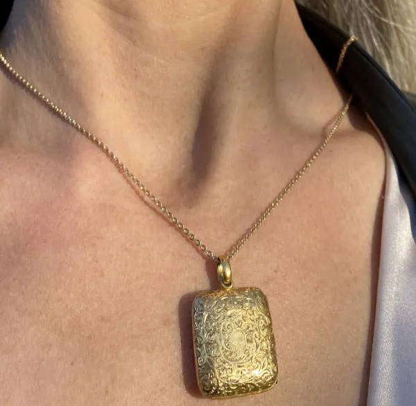 Victorian Engraved Locket