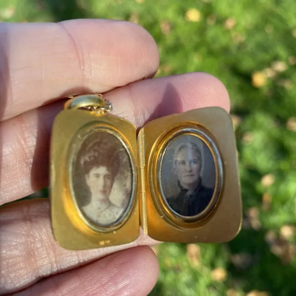 Victorian Engraved Locket