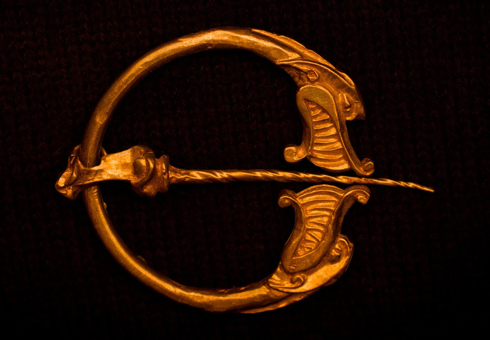 Viking Dragons Penannular Brooch - R03