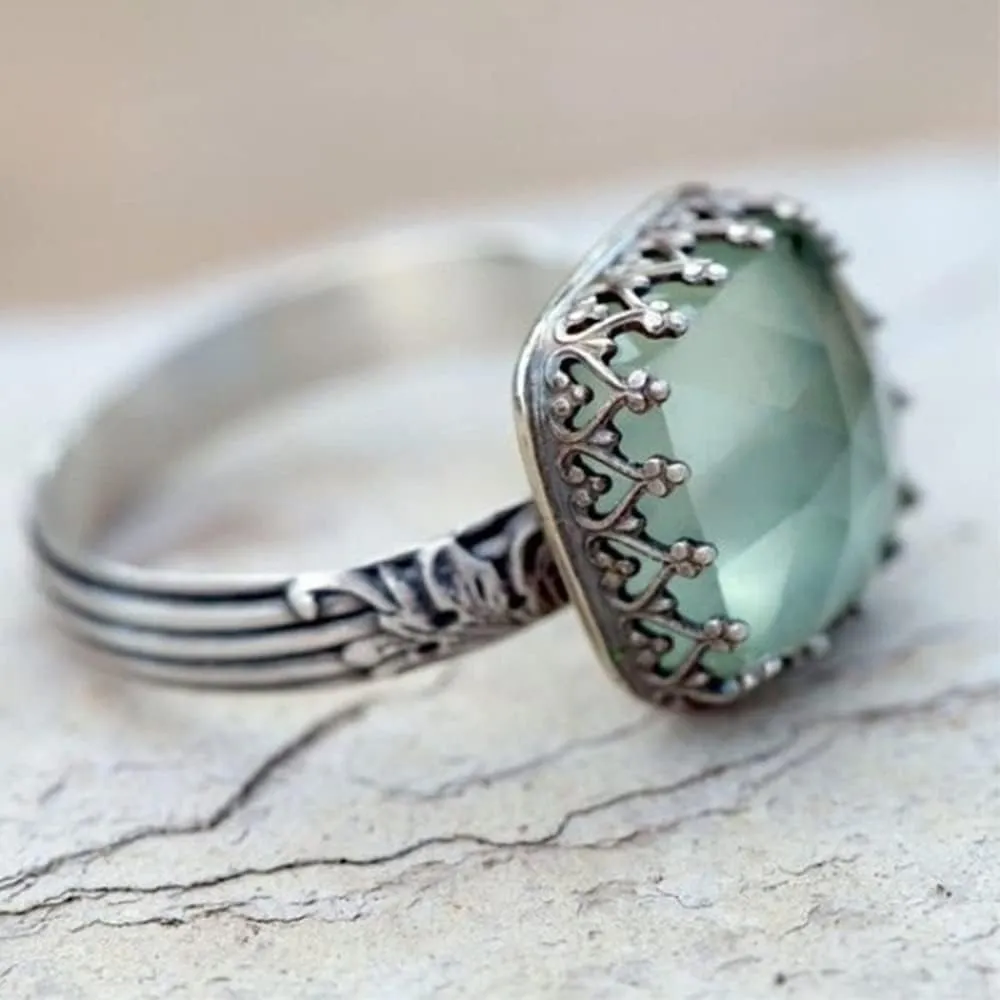 Vintage Silver Mint Green Moonstone Ring 925 Sterling Silver Retro Princess Square Cut Green Moonstone Diamond Prehnite Gemstone Wedding Engagement Ring