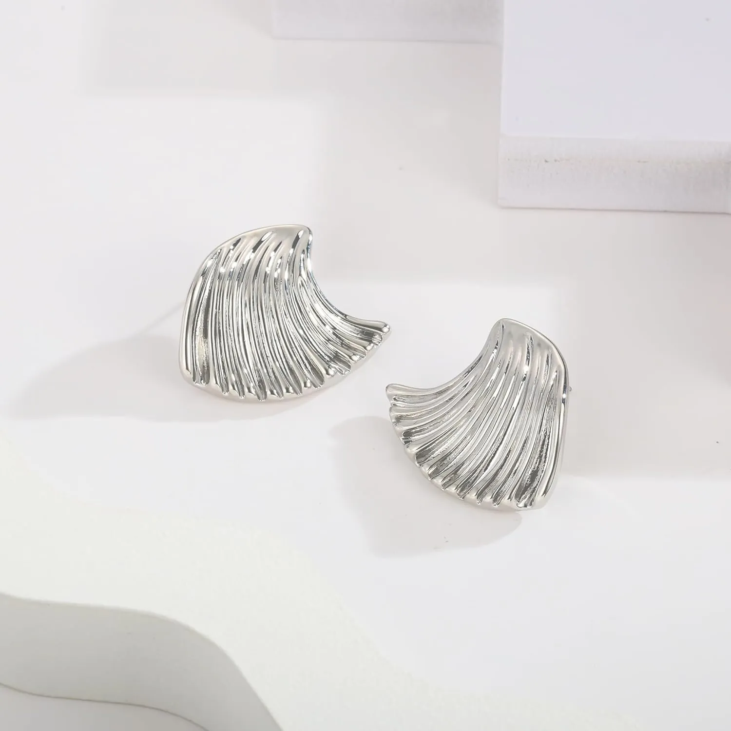WOWORAMA Gold Statement Earrings for Women Gold Seashell Flower Earrings Boho Textured Ocean Wave Earrings Irregular Exaggerated Geometric Swirl Earrings