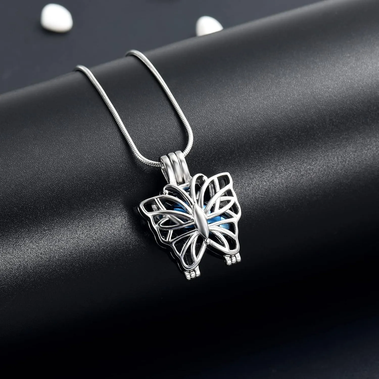 XSMZB Butterfly Urn Necklace Cremation Jewelry for Ashes Stainless Steel Pendant Keepsake Human Pet Loved Ones Memorial Locket for Women Girls